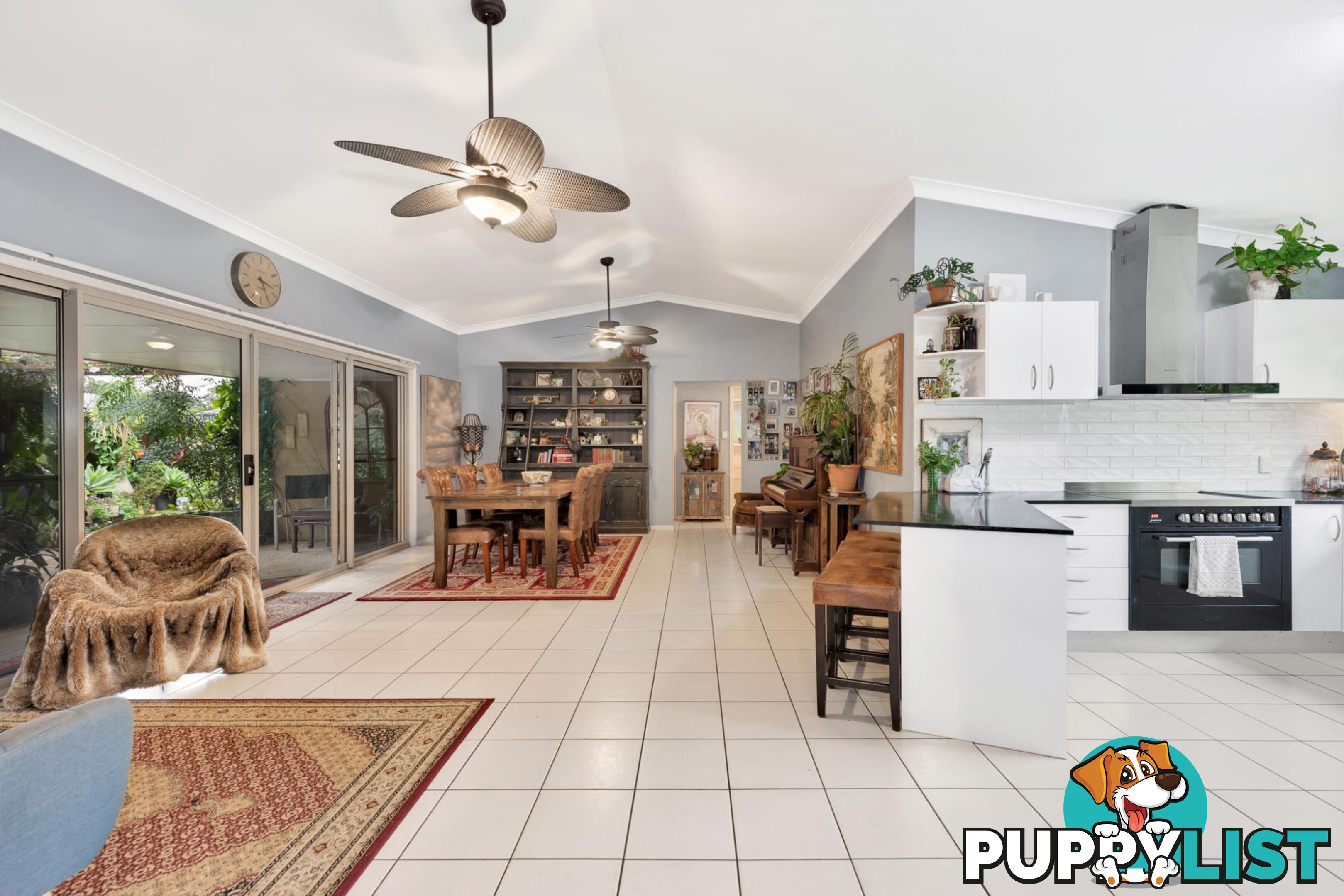 6 Caz Court UPPER COOMERA QLD 4209