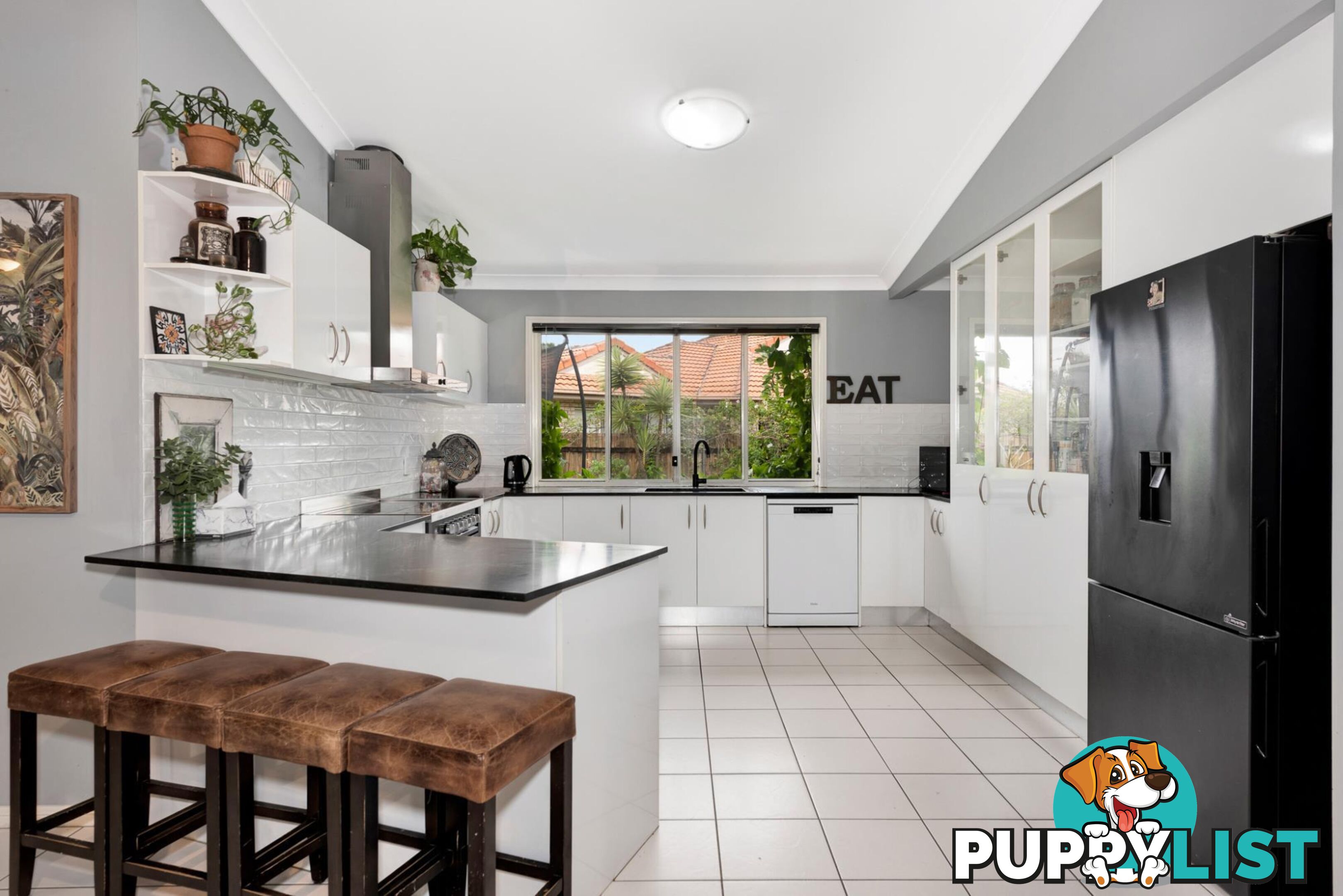6 Caz Court UPPER COOMERA QLD 4209