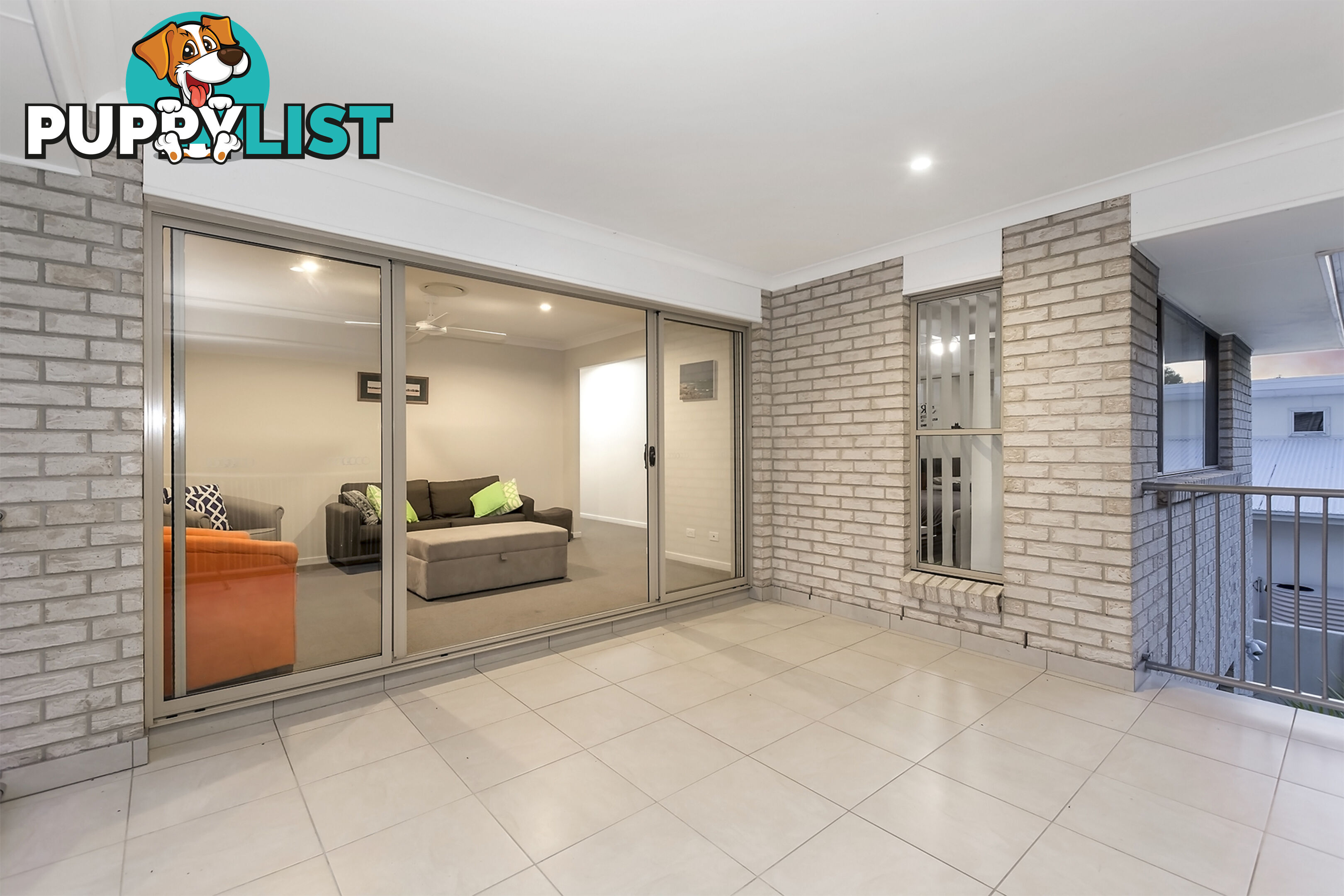 10 Rhodium Crescent HOPE ISLAND QLD 4212