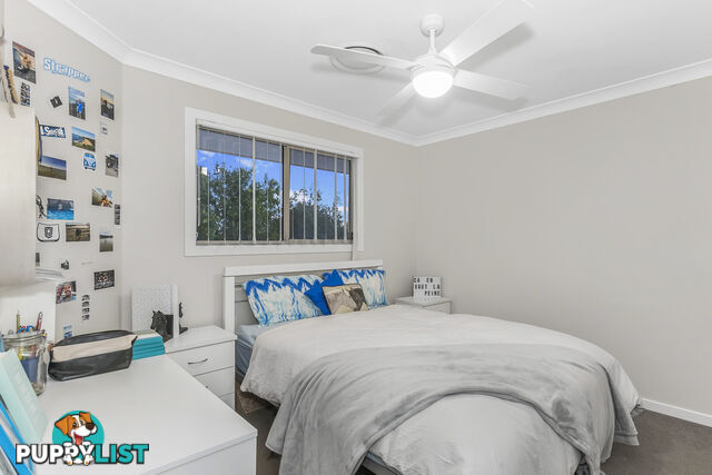 10 Rhodium Crescent HOPE ISLAND QLD 4212