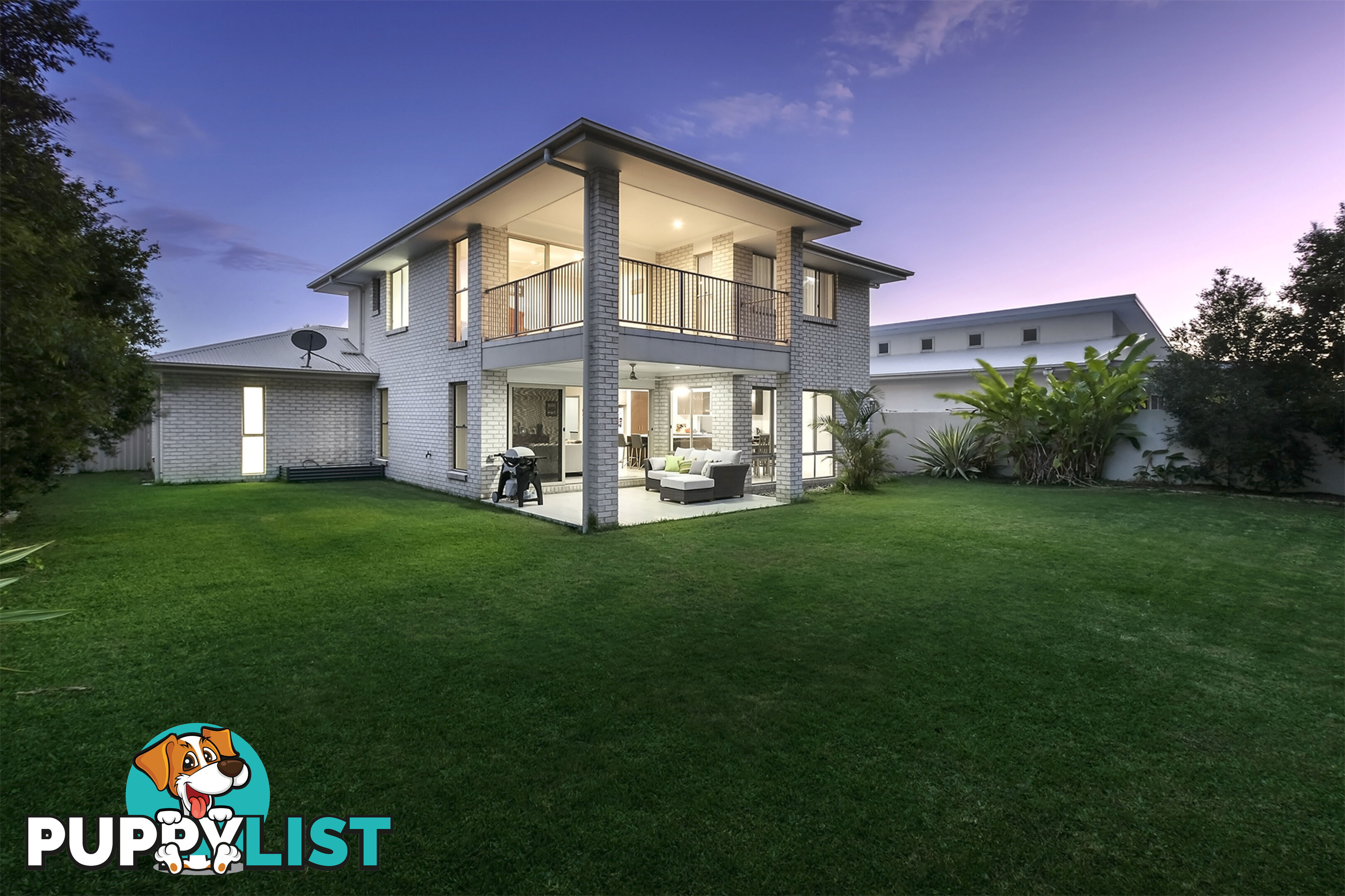 10 Rhodium Crescent HOPE ISLAND QLD 4212