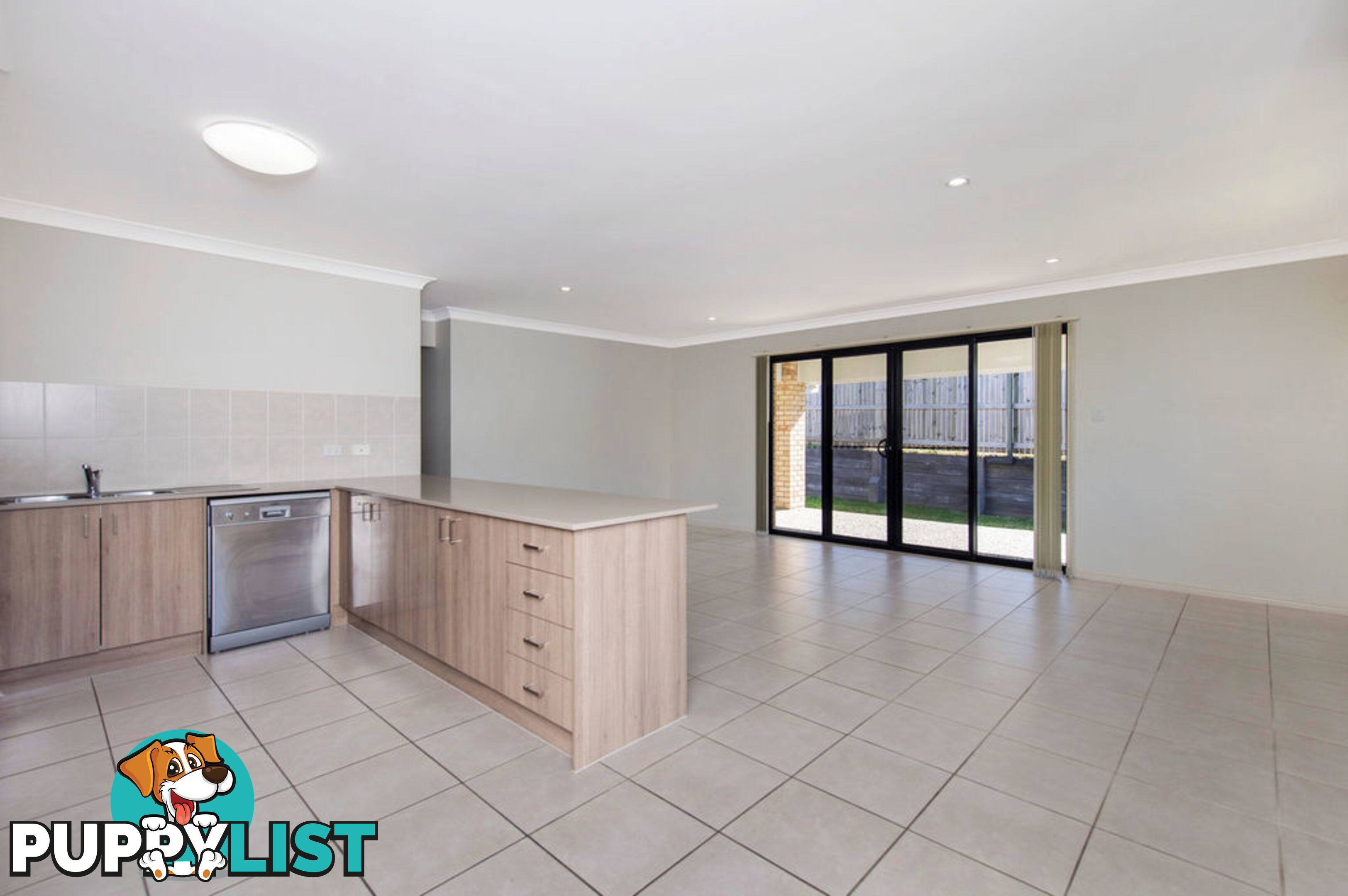 60 Damian Leeding Way UPPER COOMERA QLD 4209