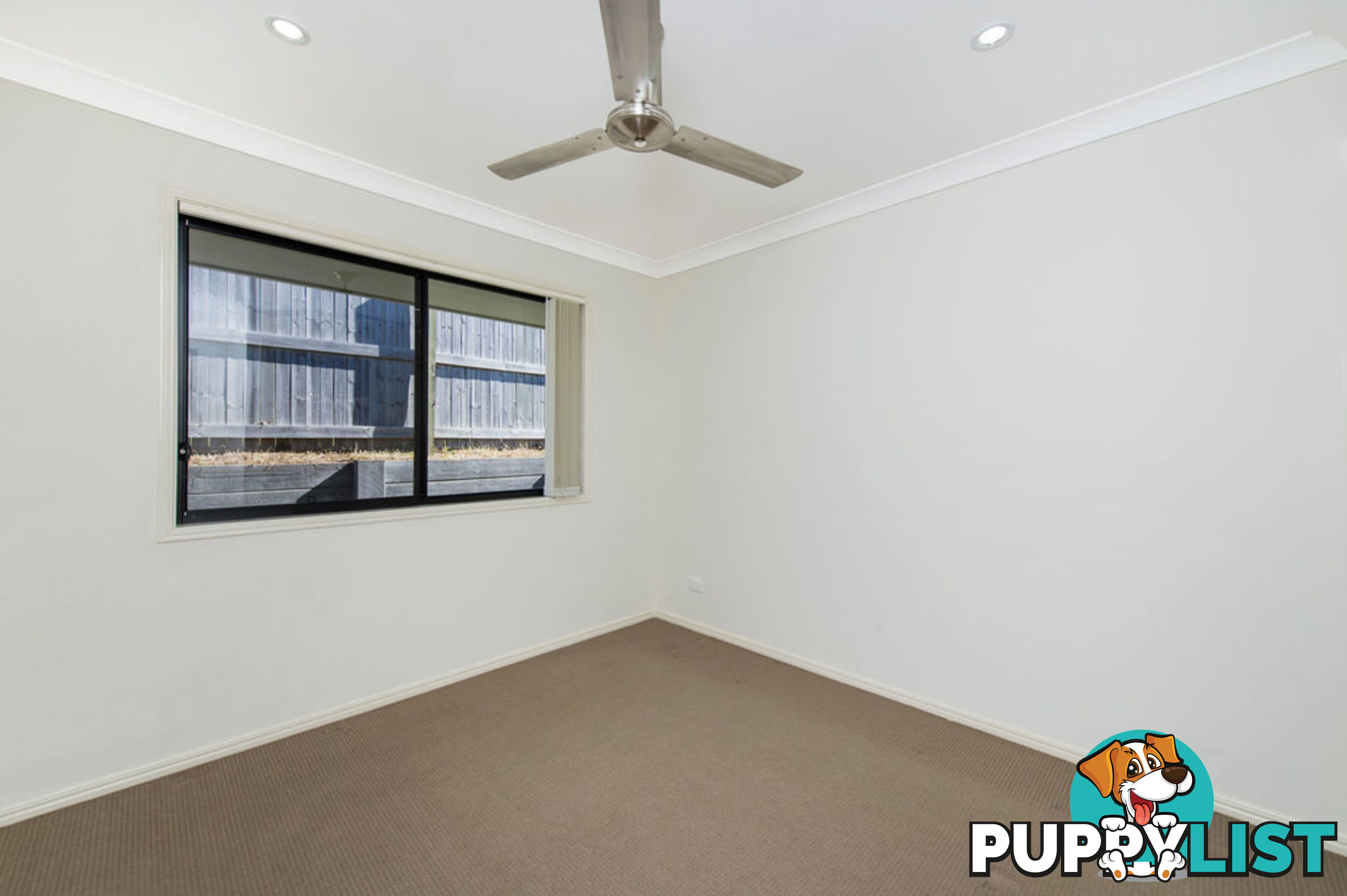 60 Damian Leeding Way UPPER COOMERA QLD 4209