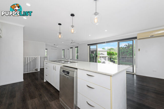 1 Brilliant Lane COOMERA WATERS QLD 4209