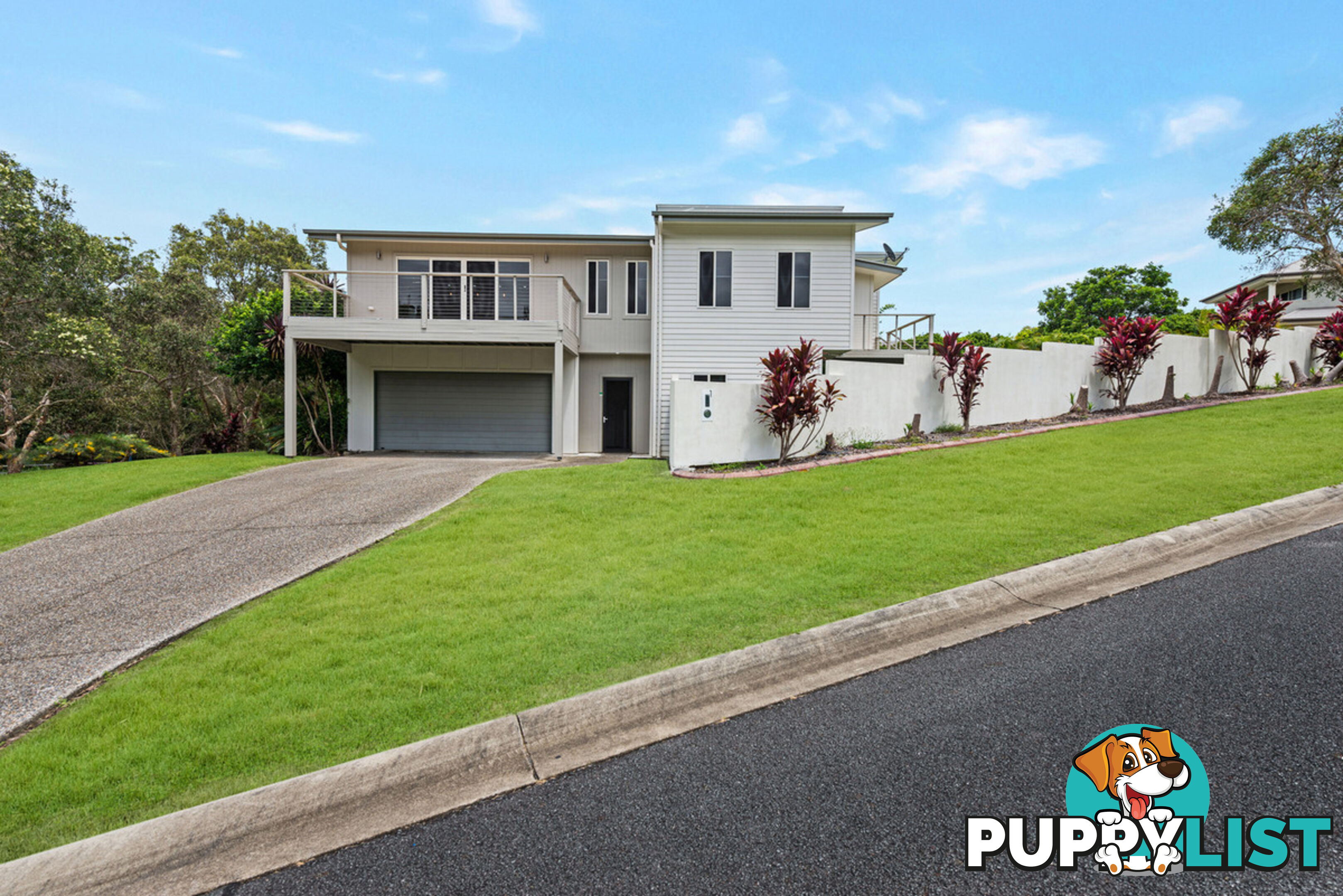 1 Brilliant Lane COOMERA WATERS QLD 4209