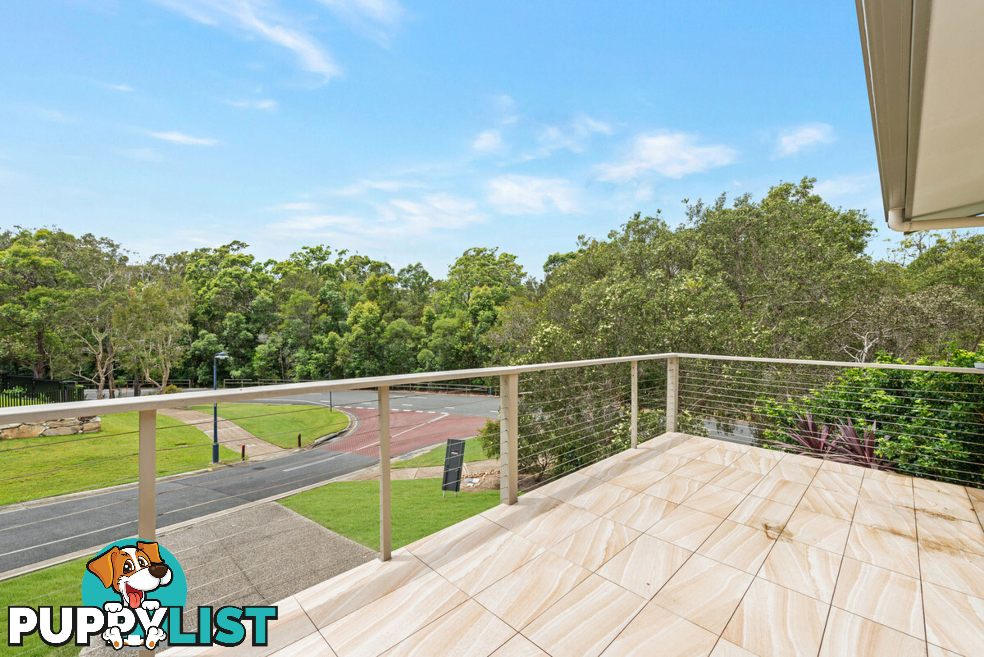 1 Brilliant Lane COOMERA WATERS QLD 4209