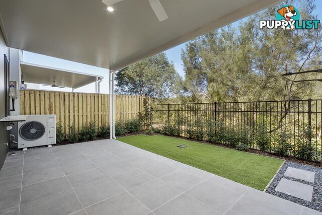 75/1 Lake Serenity Boulevard HELENSVALE QLD 4212
