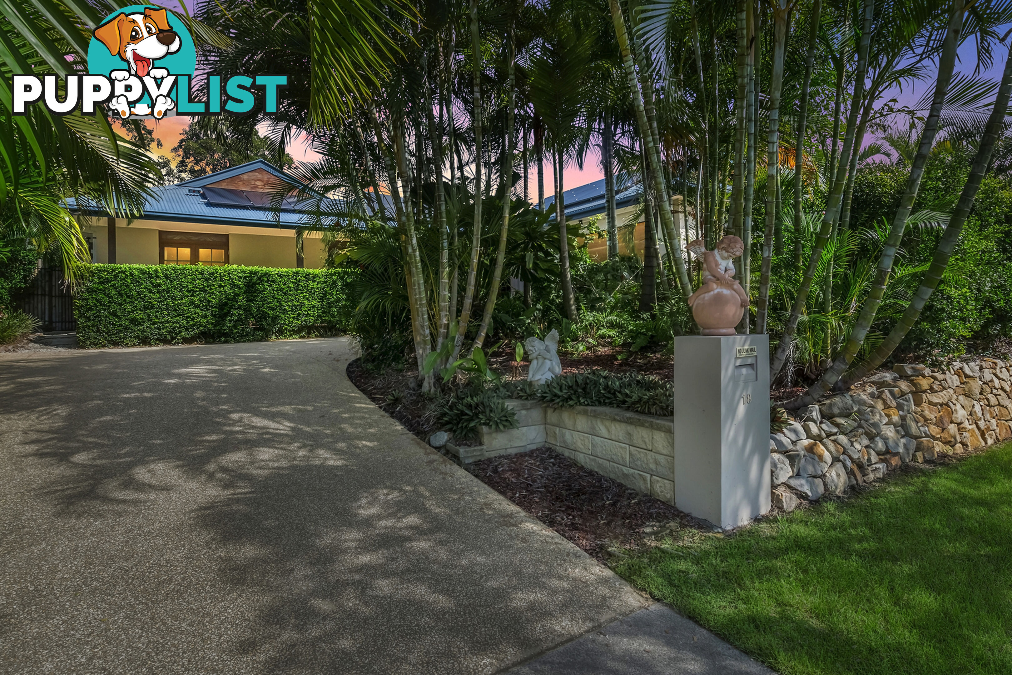 18 Zeus Circuit COOMERA WATERS QLD 4209