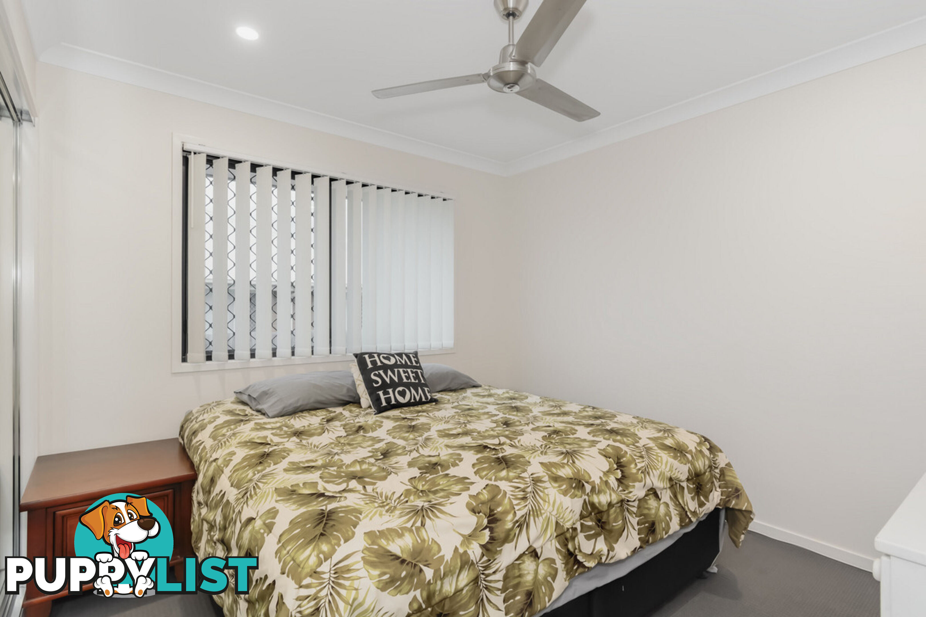 19 Ross Crescent PIMPAMA QLD 4209