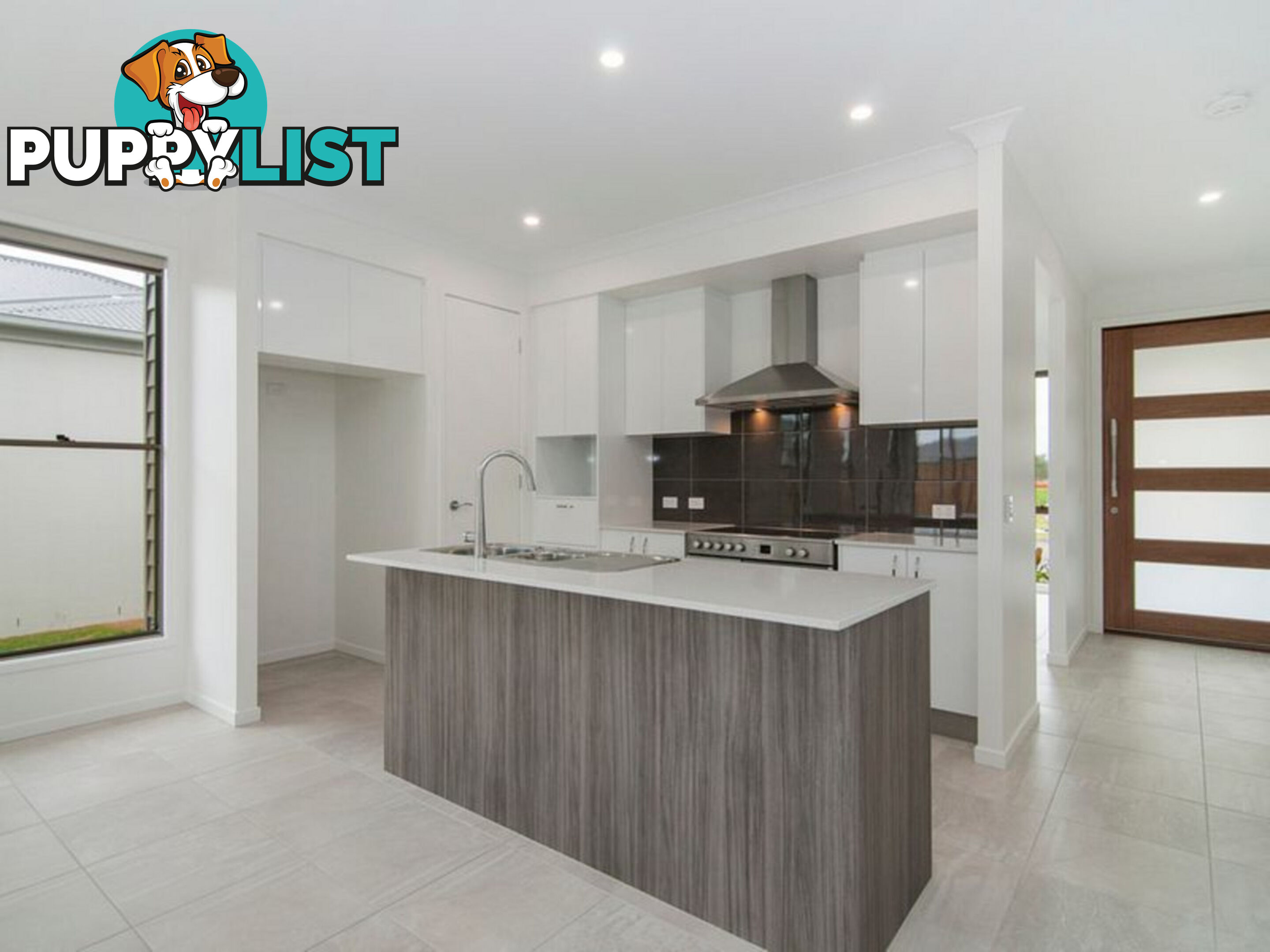 20 Laurel Drive HELENSVALE QLD 4212