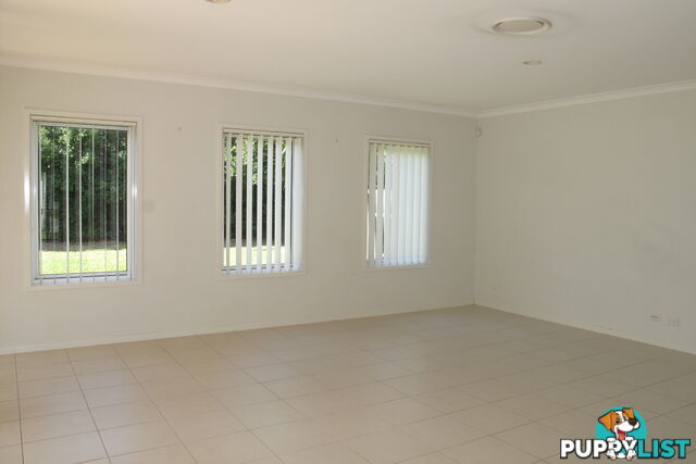 4 Bishopwood Court UPPER COOMERA QLD 4209