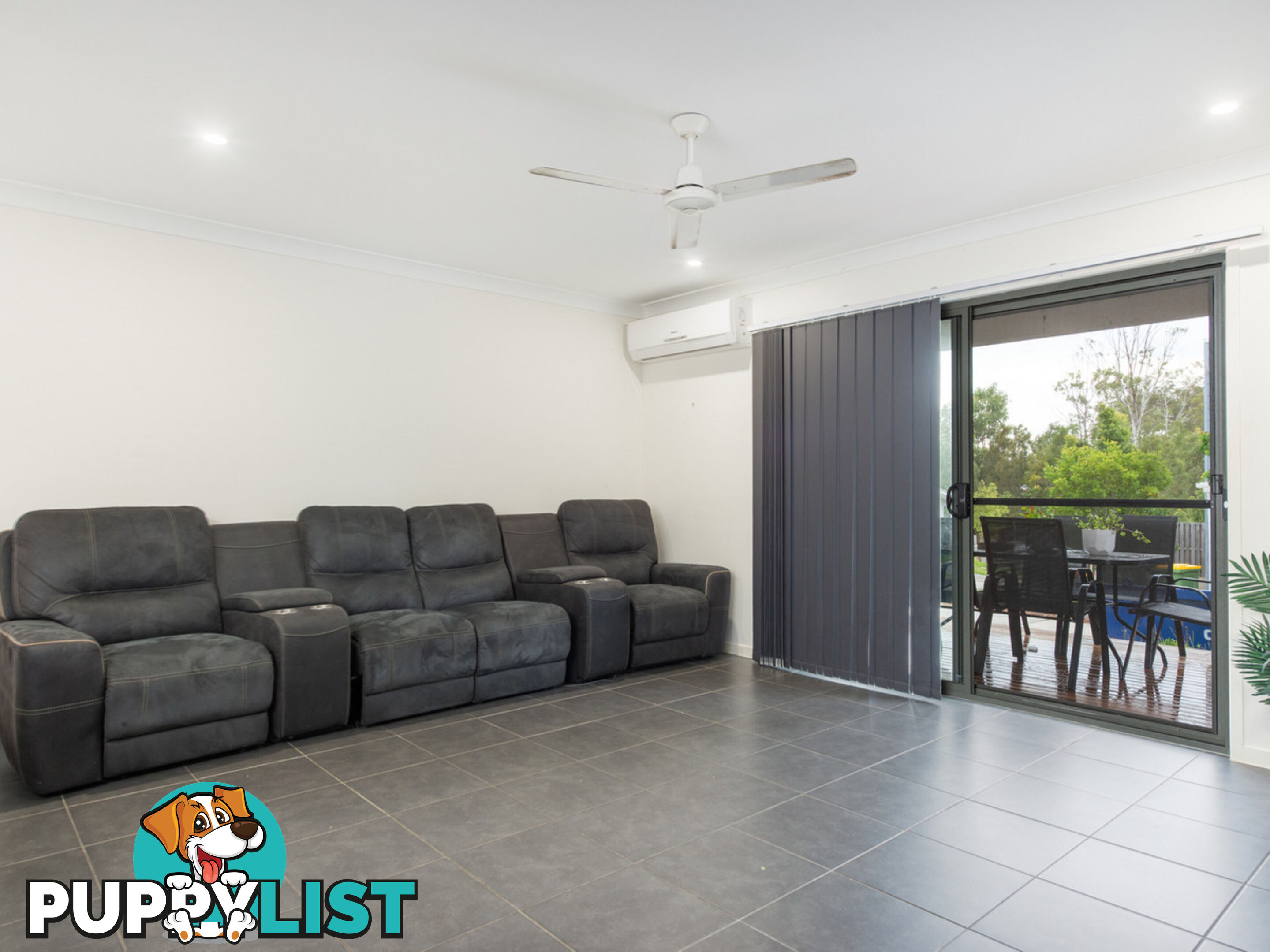 13 Savanna Gardens PIMPAMA QLD 4209