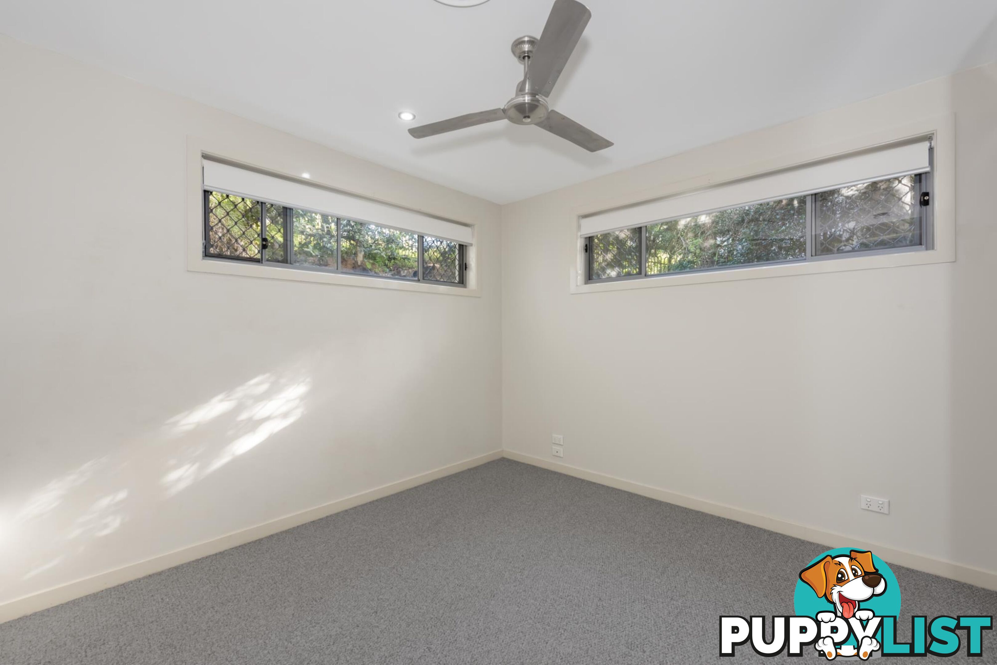 1/51 Canada Place ARUNDEL QLD 4214