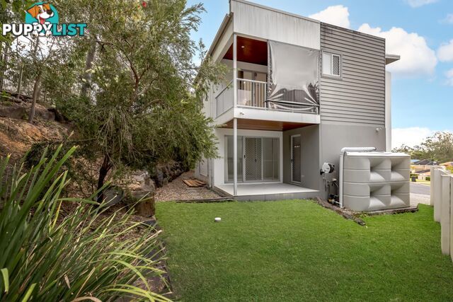 1/51 Canada Place ARUNDEL QLD 4214