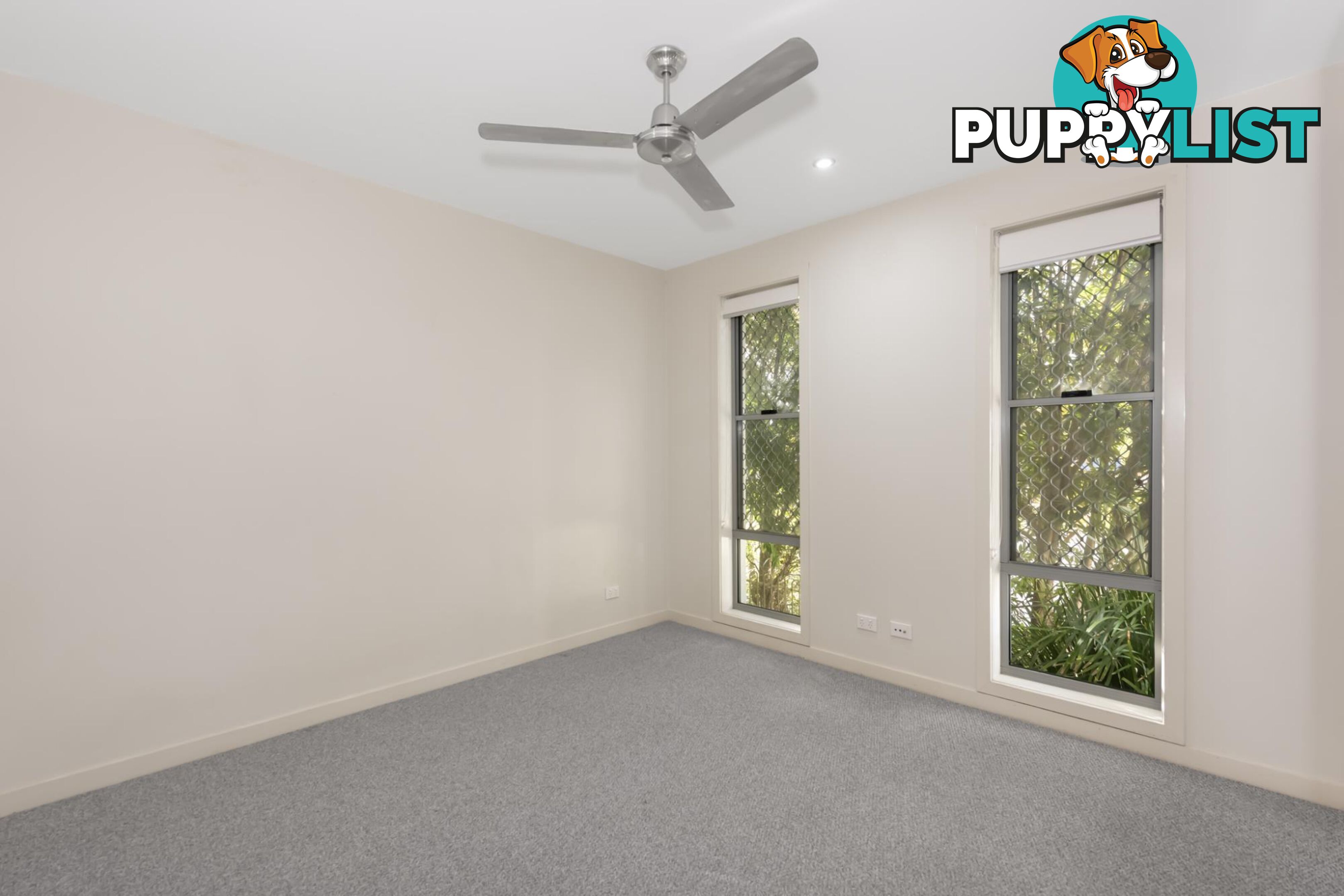 1/51 Canada Place ARUNDEL QLD 4214