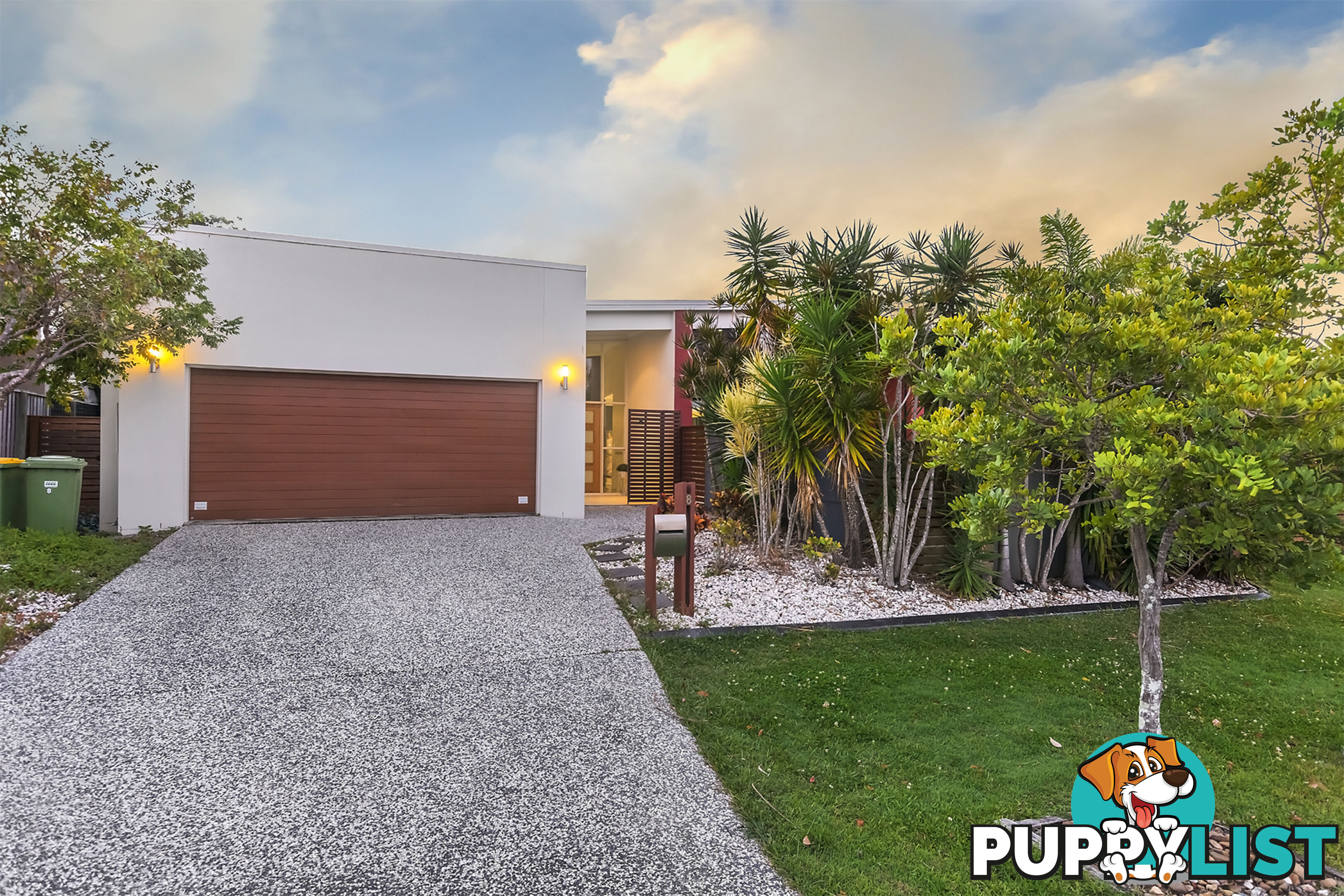 8 Bottletree Court COOMERA QLD 4209