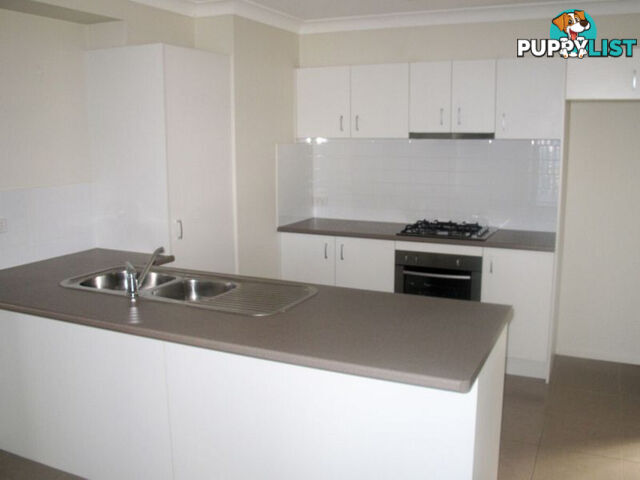 4A Charles Avenue PIMPAMA QLD 4209