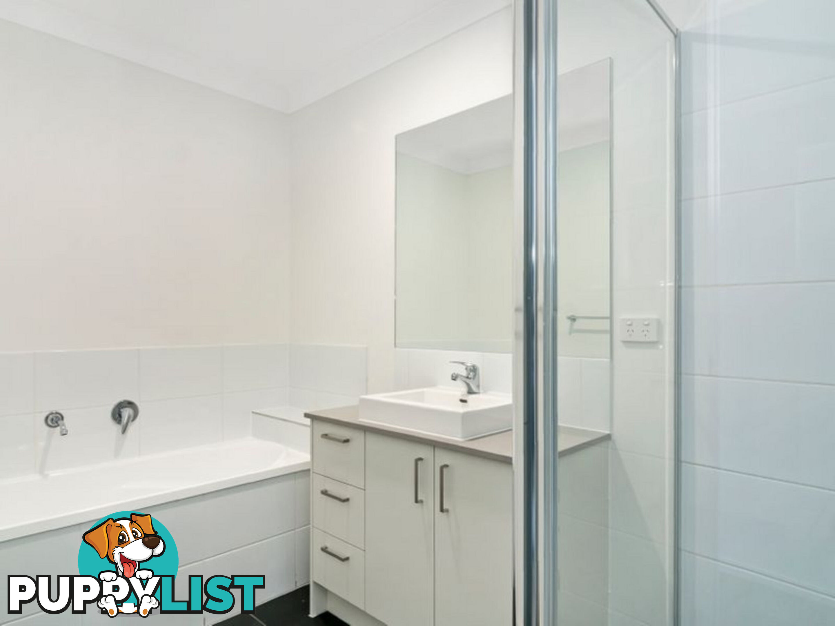 1/6 Pidgeon Street PIMPAMA QLD 4209