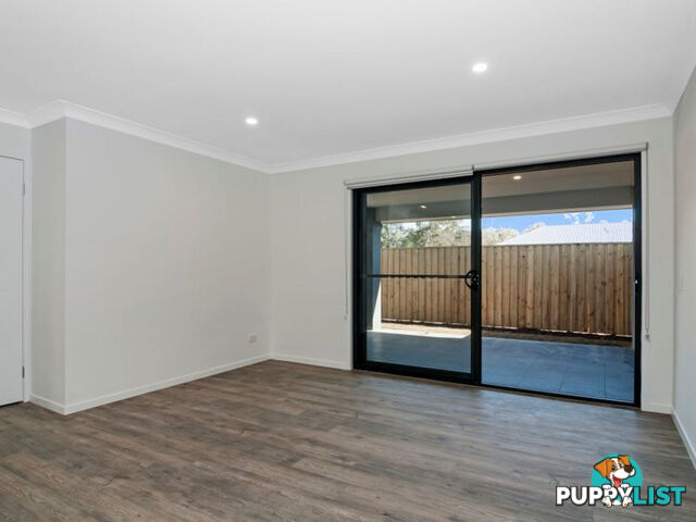 1/6 Pidgeon Street PIMPAMA QLD 4209