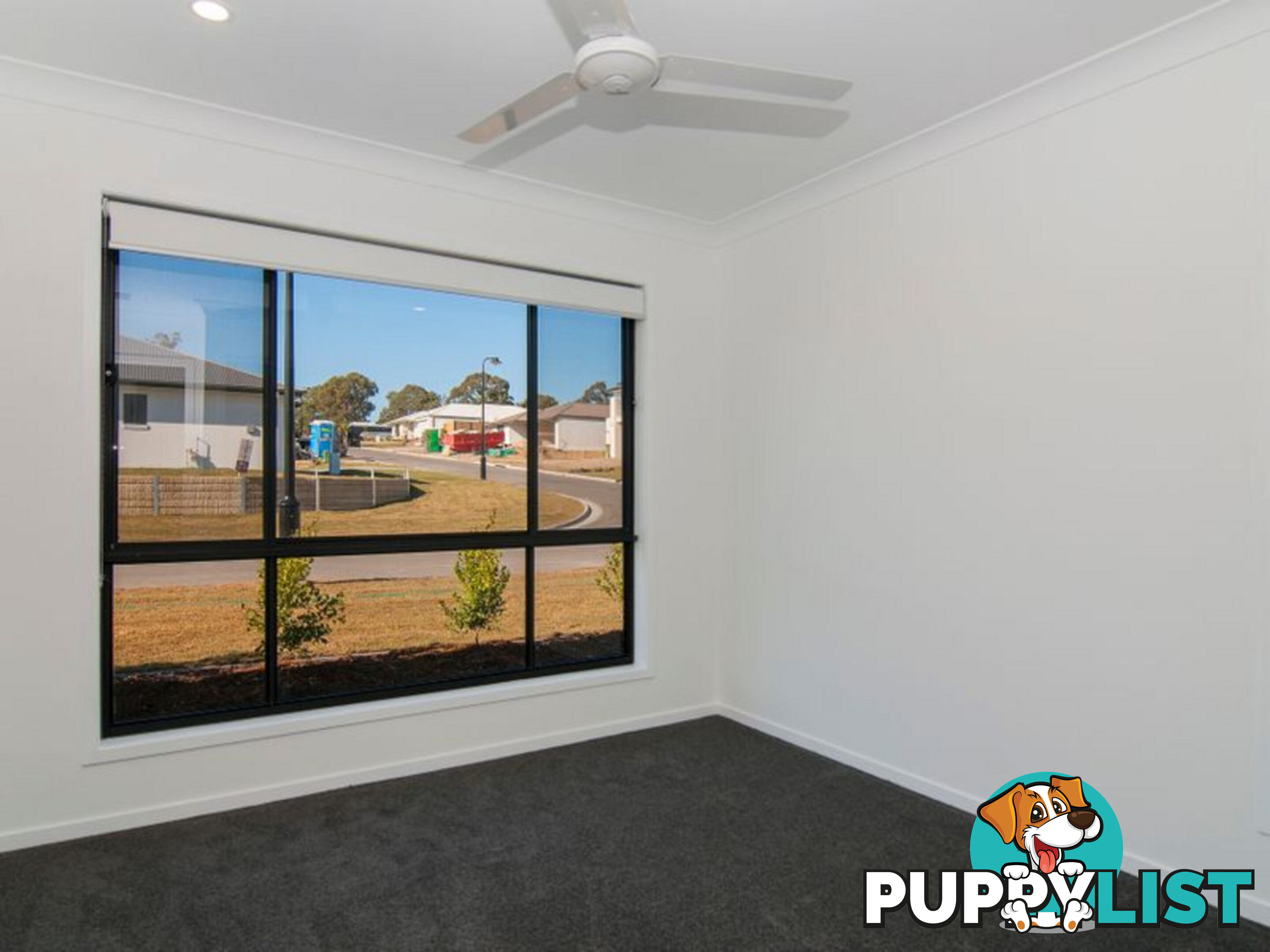 1/6 Pidgeon Street PIMPAMA QLD 4209