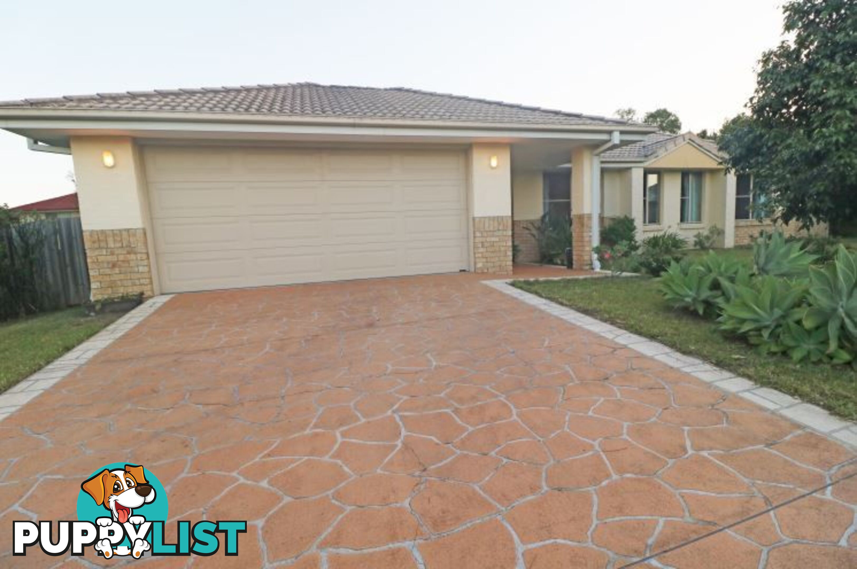 24 Glentree Avenue UPPER COOMERA QLD 4209