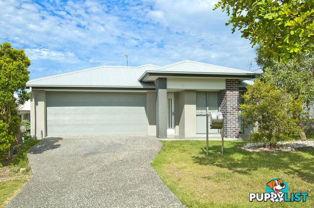 8 Arrowsmith Crescent ORMEAU HILLS QLD 4208