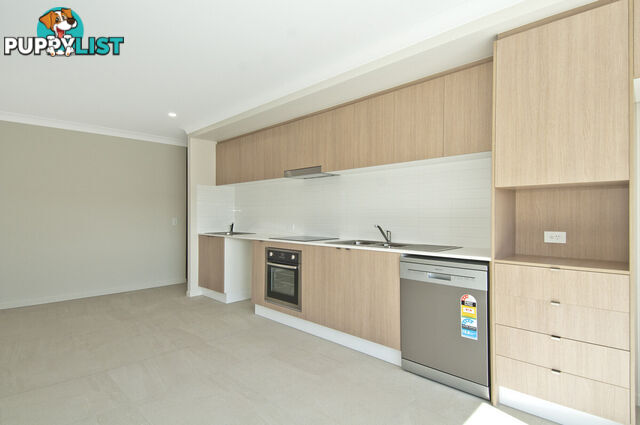 2/53 East Beaumont Road PARK RIDGE QLD 4125