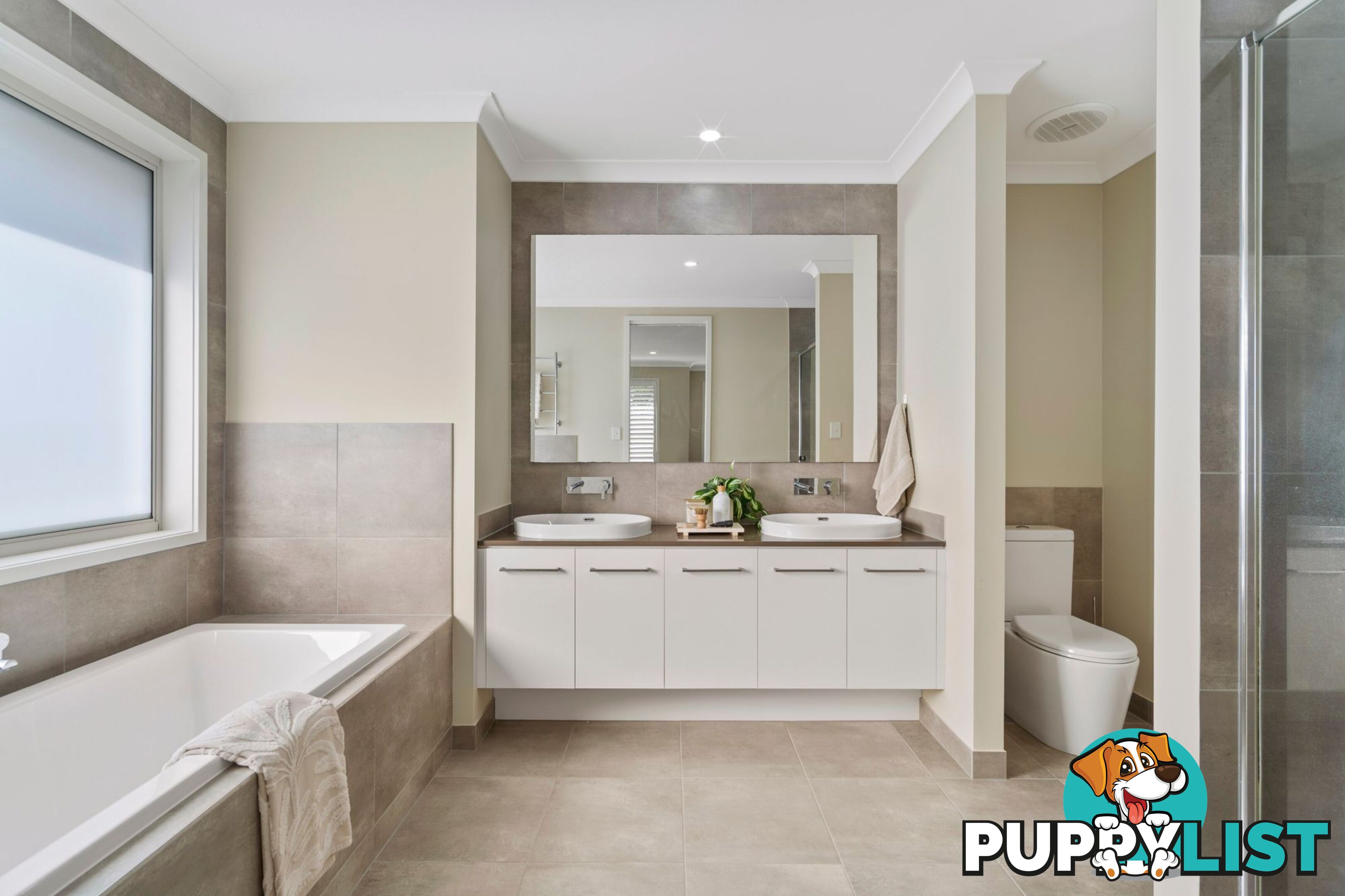 21 Rundle Avenue PIMPAMA QLD 4209