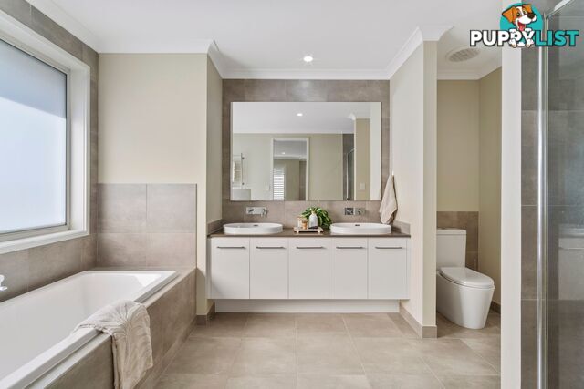 21 Rundle Avenue PIMPAMA QLD 4209