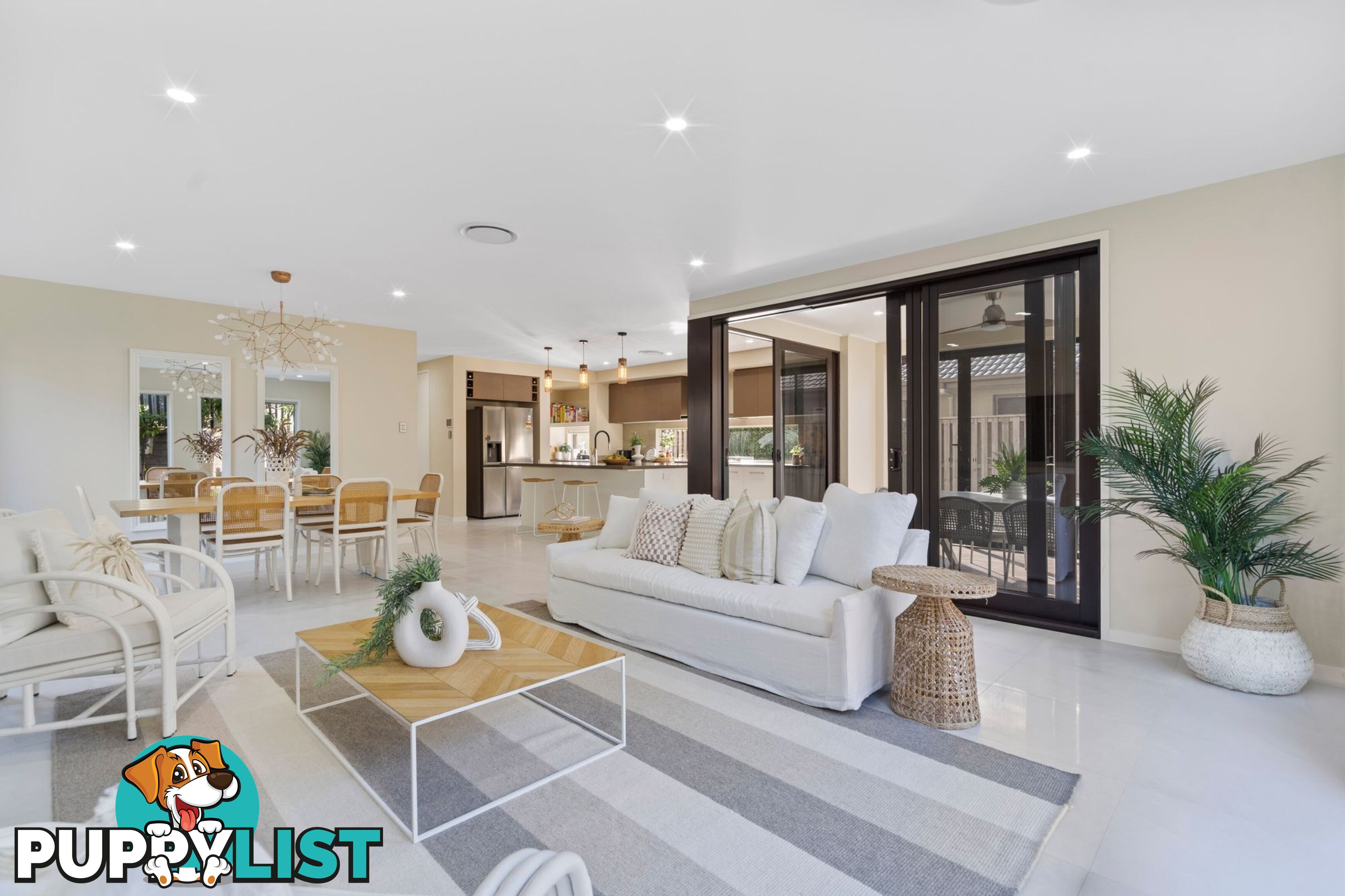21 Rundle Avenue PIMPAMA QLD 4209
