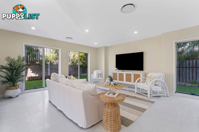 21 Rundle Avenue PIMPAMA QLD 4209