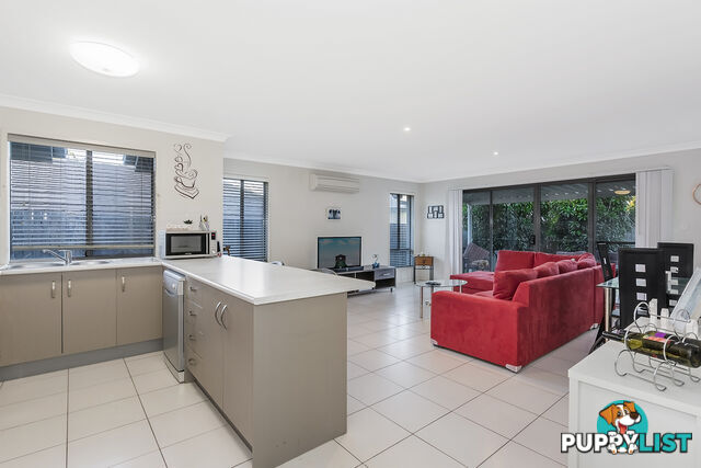 2/22 Filbert Street UPPER COOMERA QLD 4209