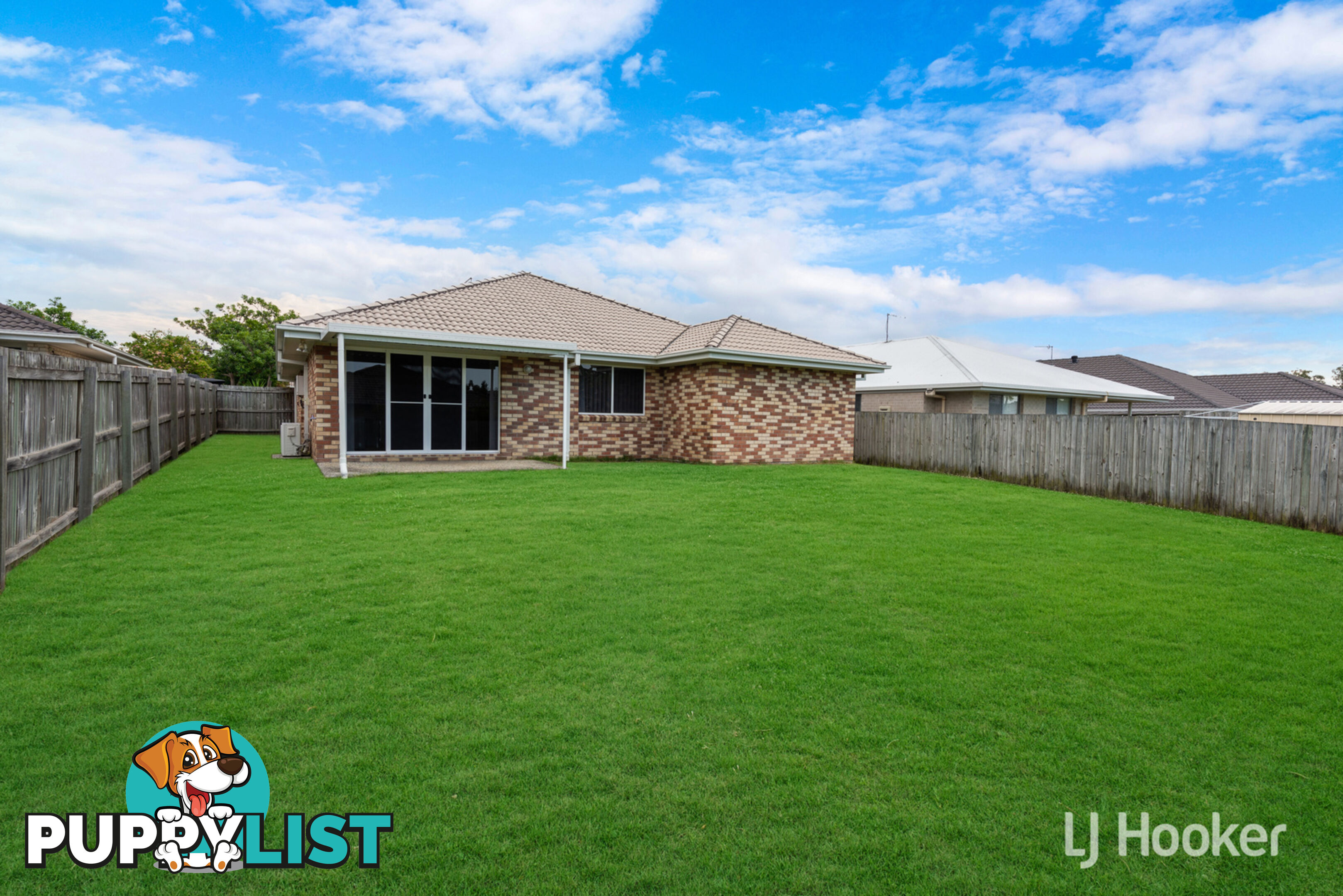 10 John Crescent PIMPAMA QLD 4209