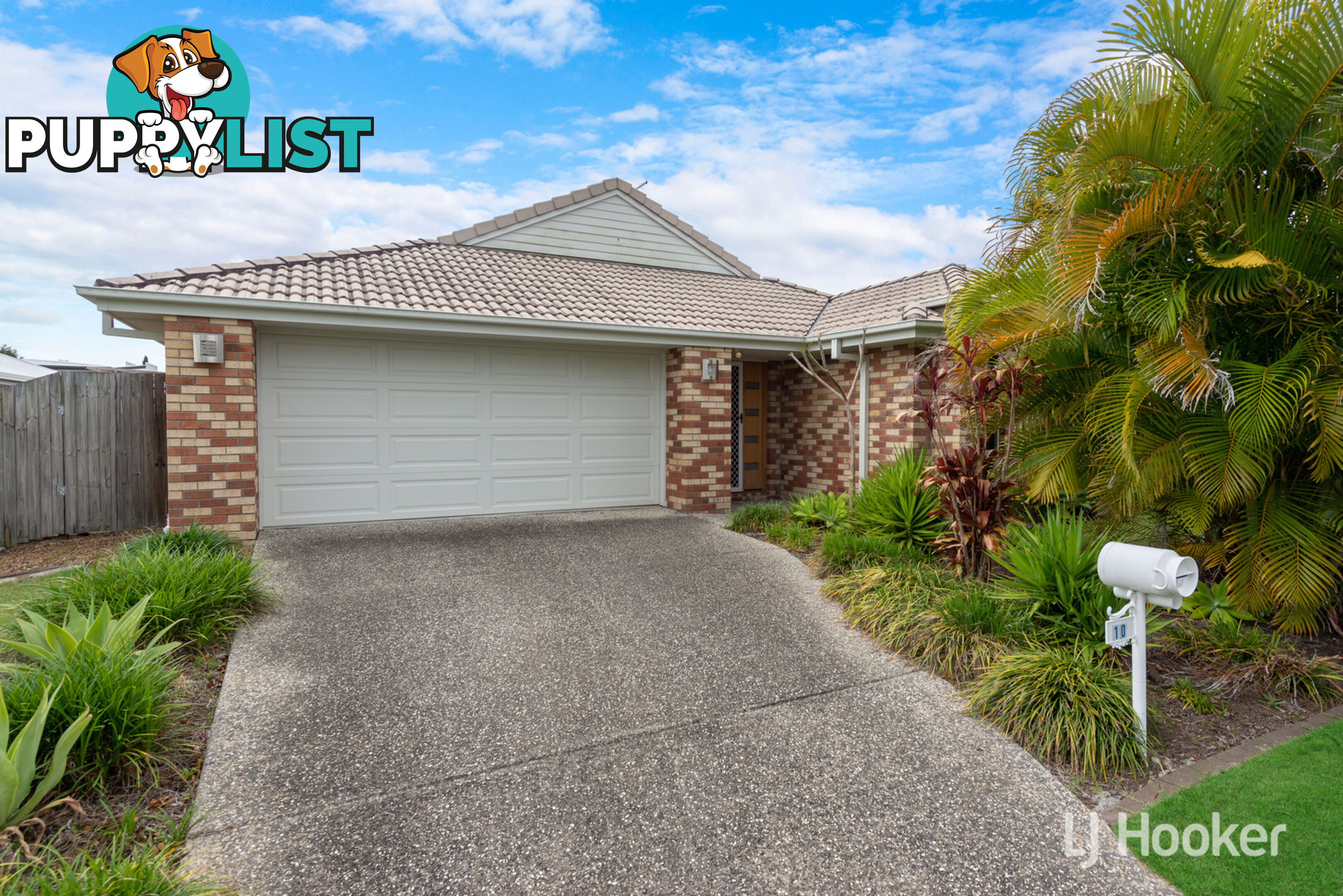 10 John Crescent PIMPAMA QLD 4209