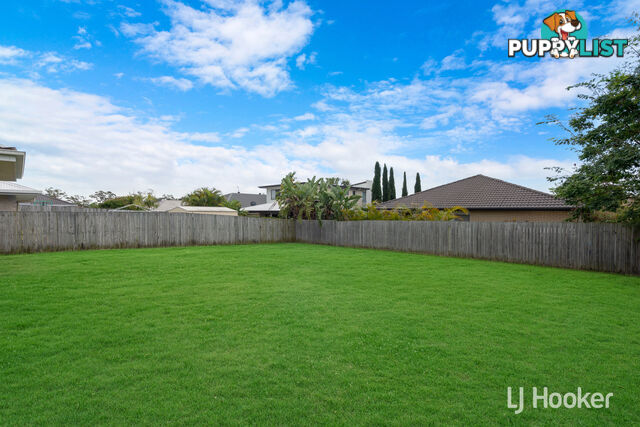 10 John Crescent PIMPAMA QLD 4209