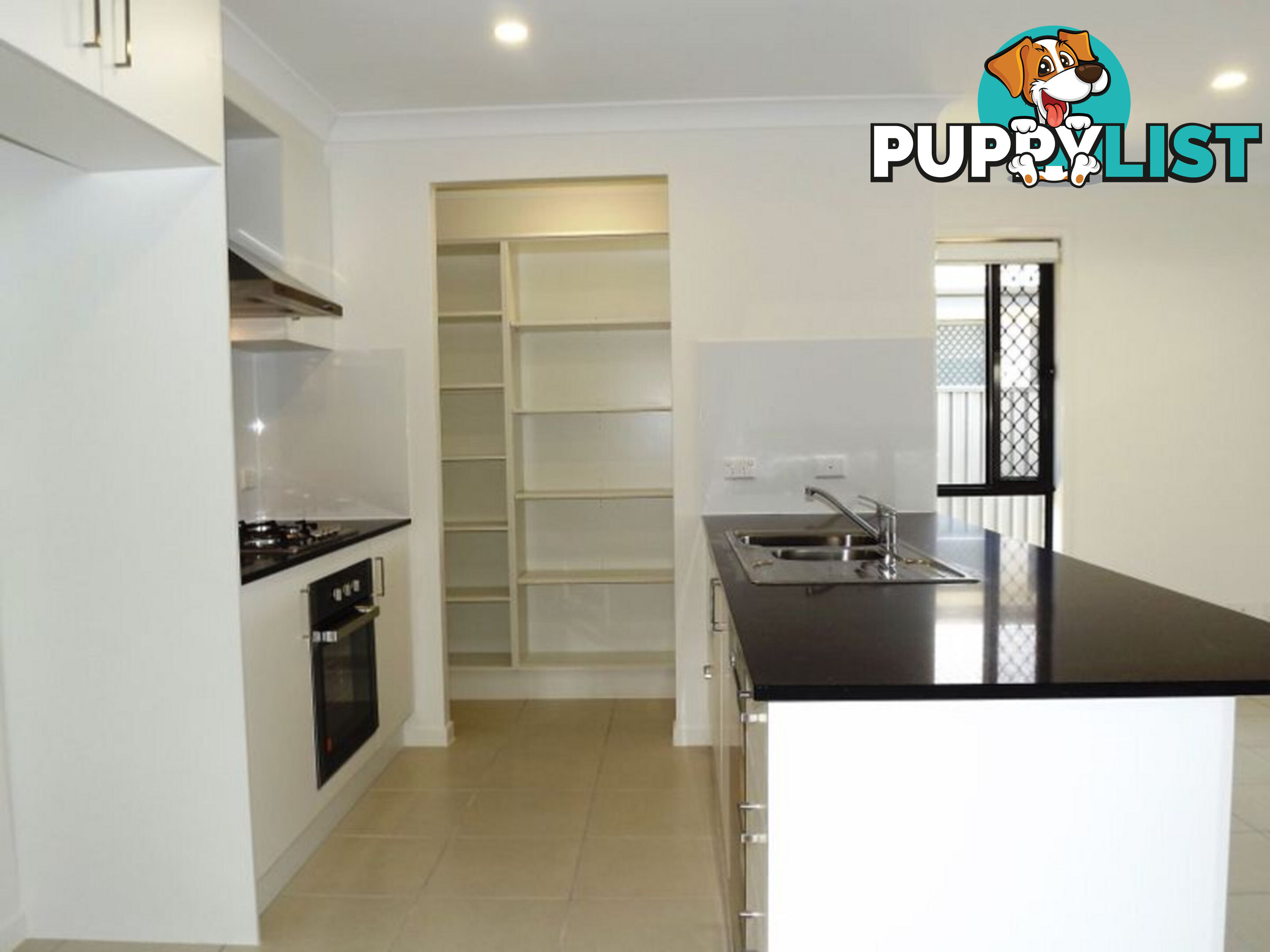 22 Azure Way COOMERA QLD 4209