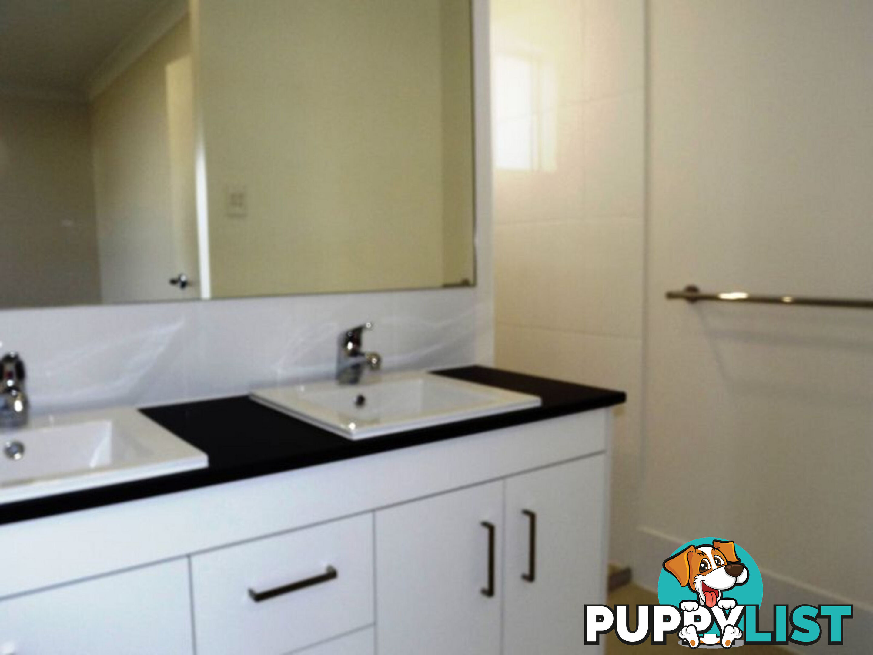22 Azure Way COOMERA QLD 4209