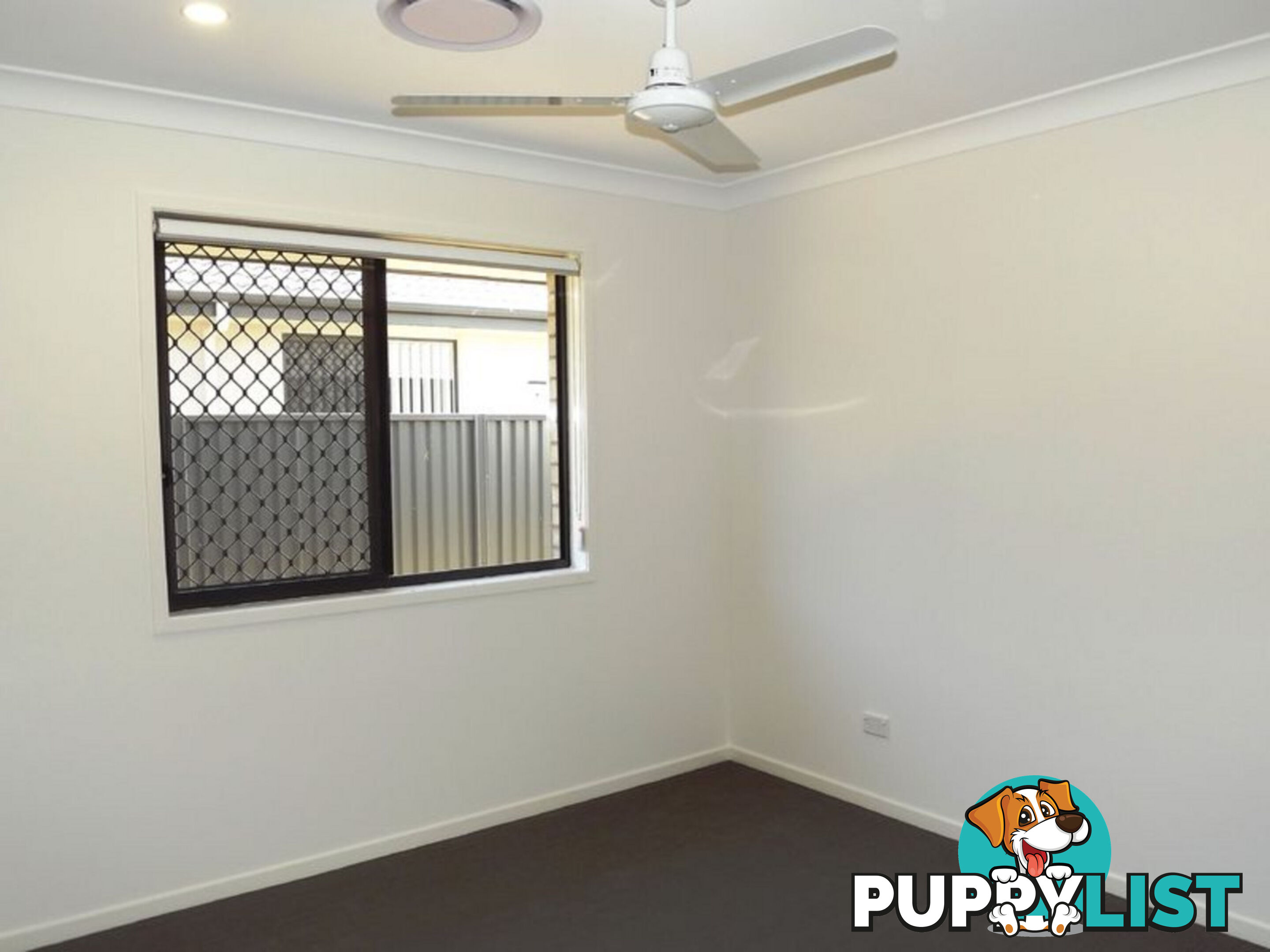 22 Azure Way COOMERA QLD 4209