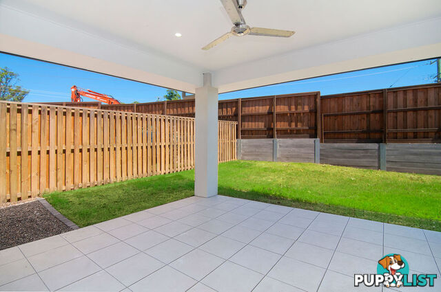 27 Moorinya Circuit PIMPAMA QLD 4209