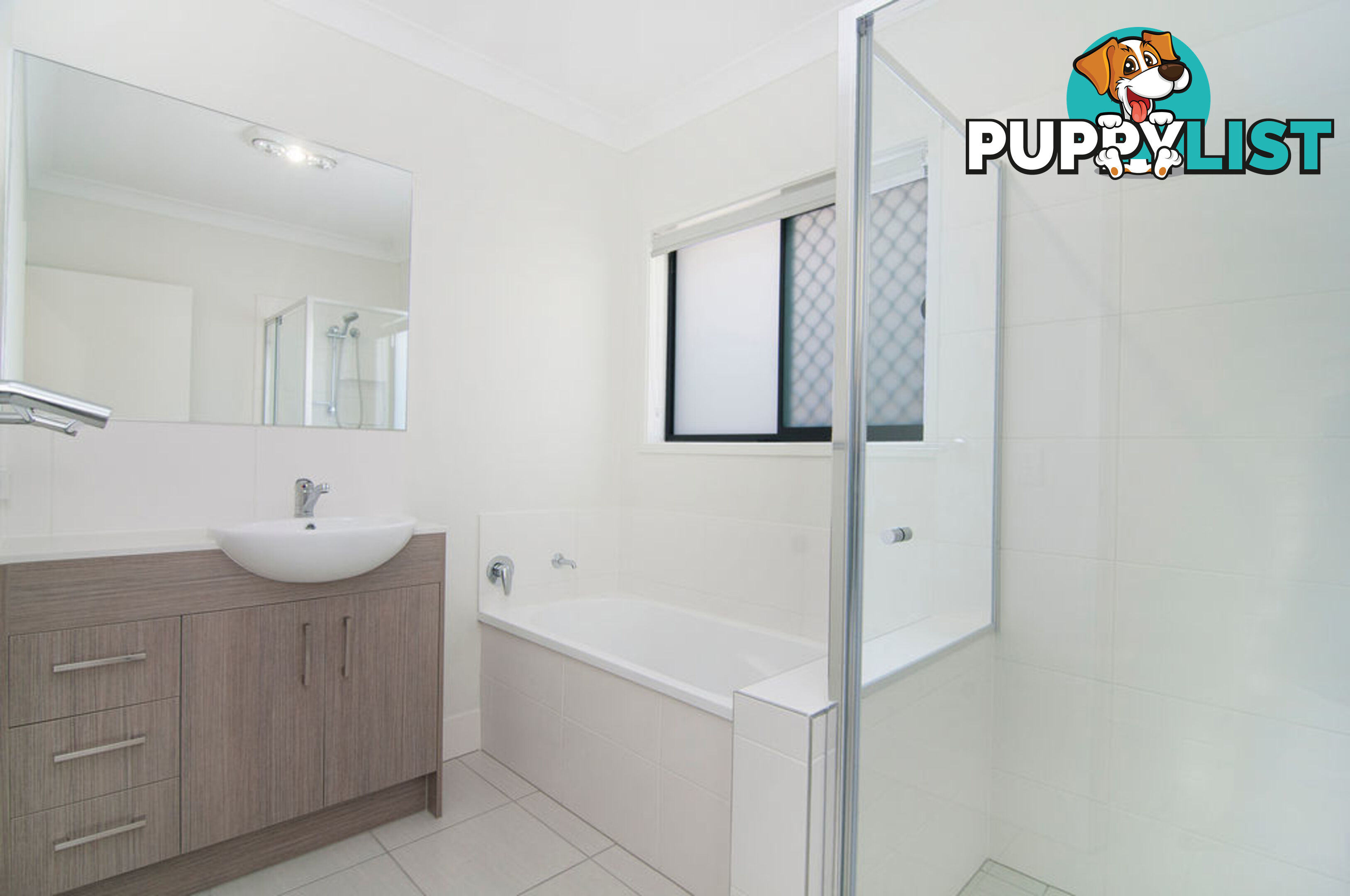 27 Moorinya Circuit PIMPAMA QLD 4209