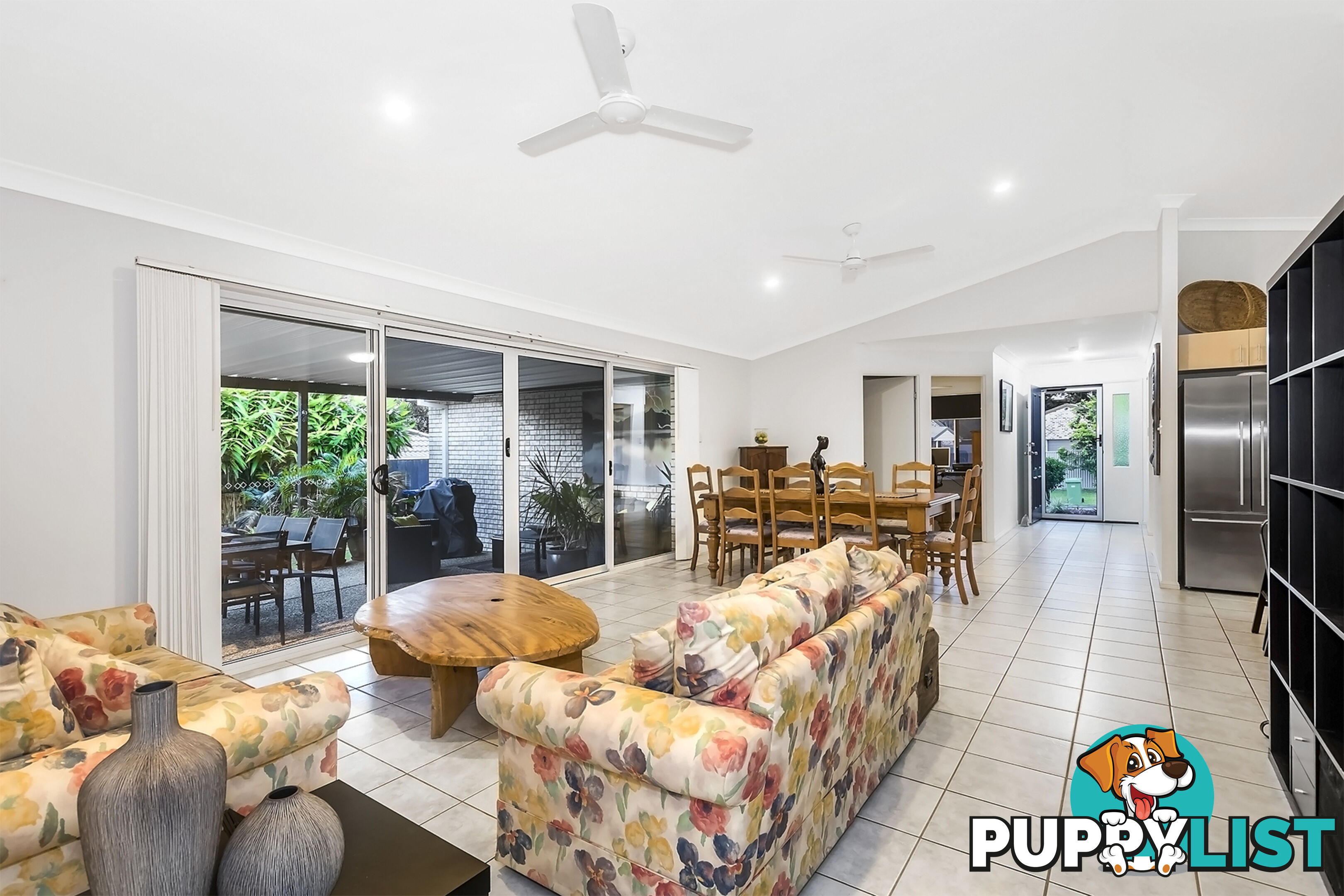 19 Redstart Street UPPER COOMERA QLD 4209