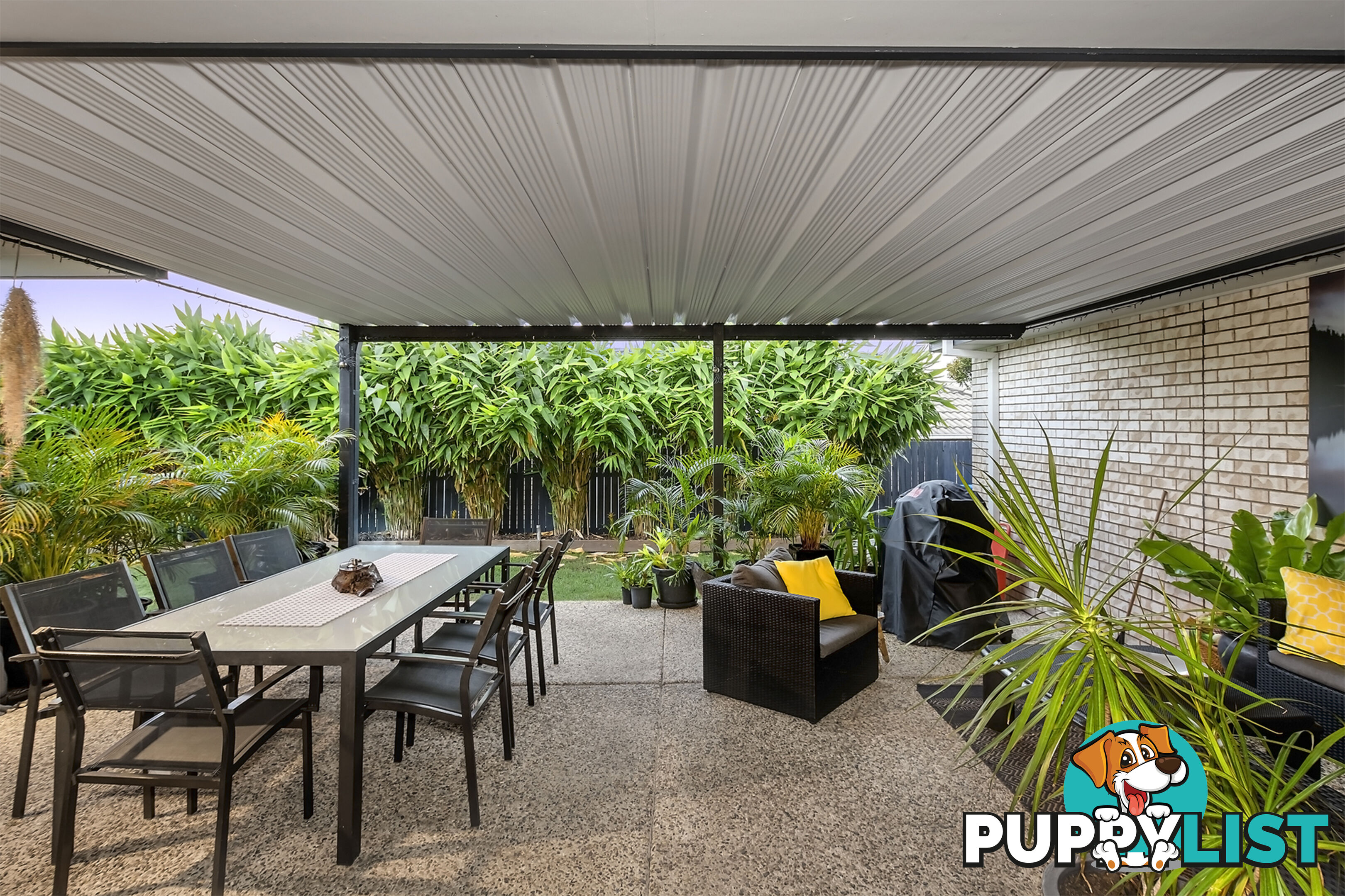 19 Redstart Street UPPER COOMERA QLD 4209