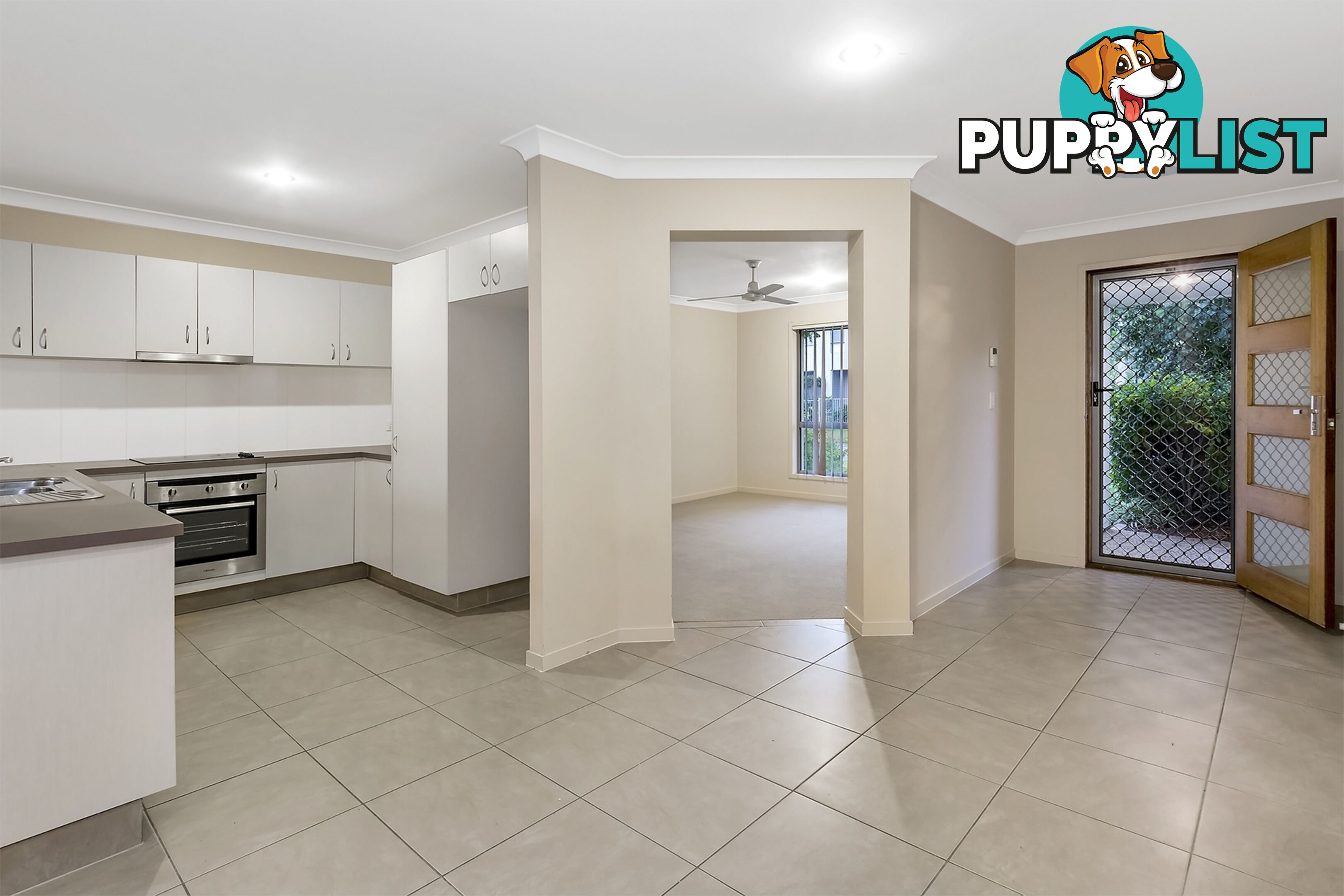 10 James Street PIMPAMA QLD 4209