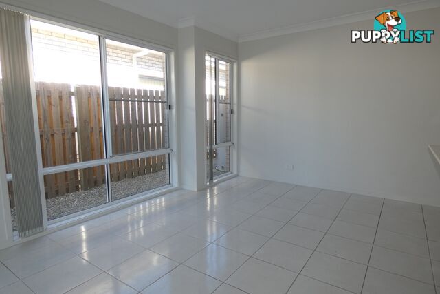 19 Hampton Lane PIMPAMA QLD 4209