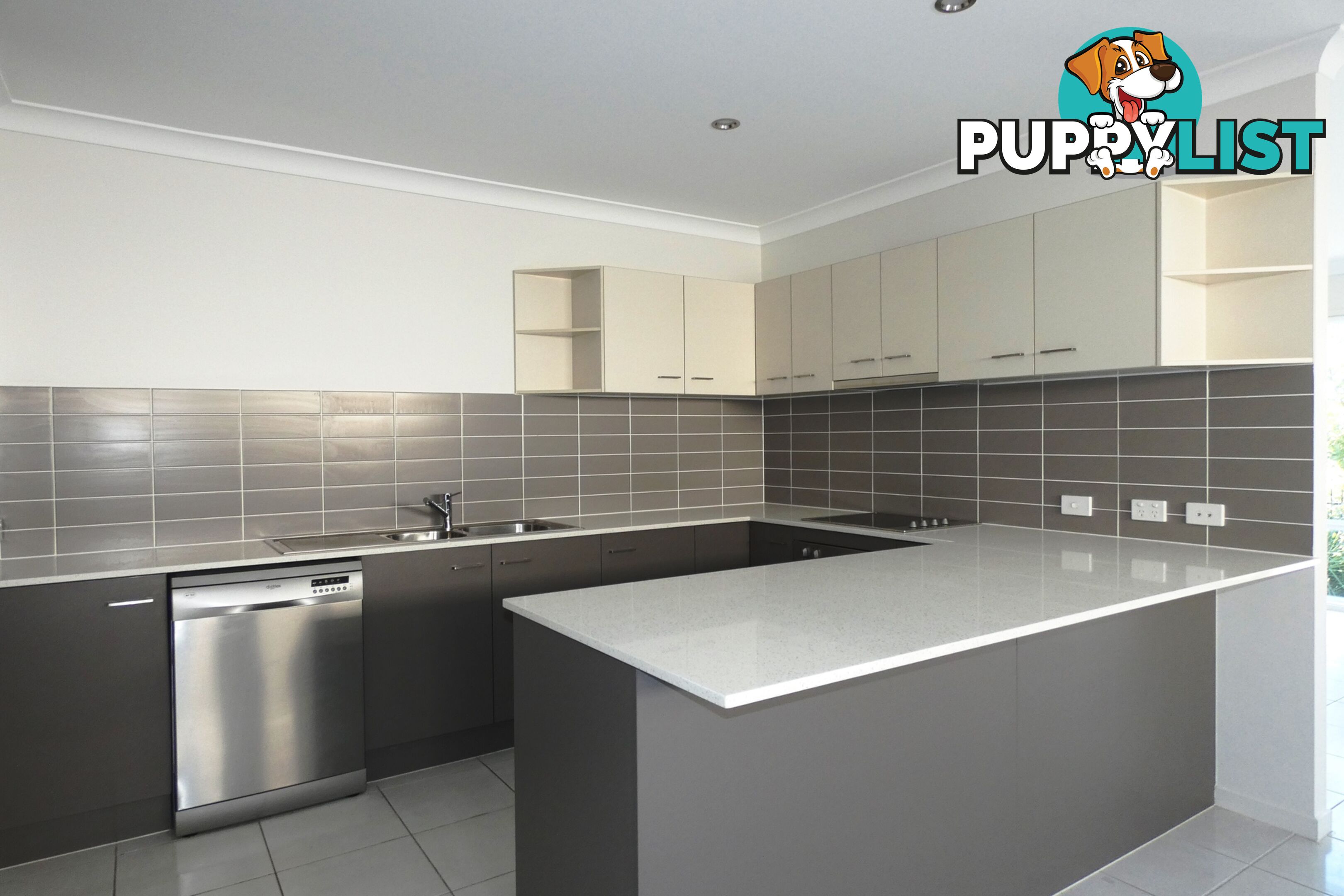 19 Hampton Lane PIMPAMA QLD 4209