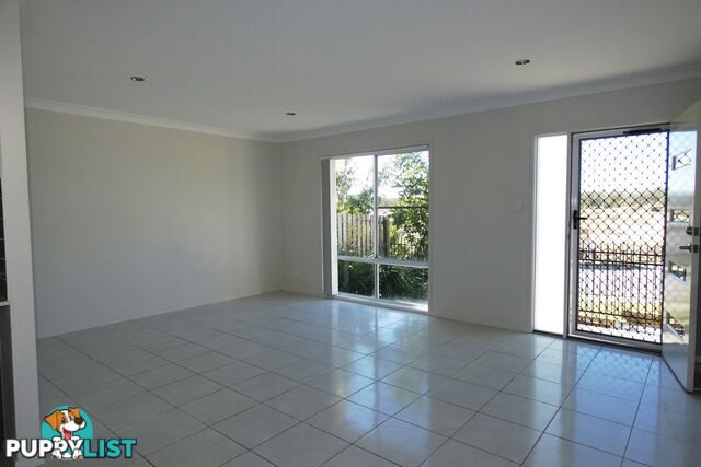 19 Hampton Lane PIMPAMA QLD 4209