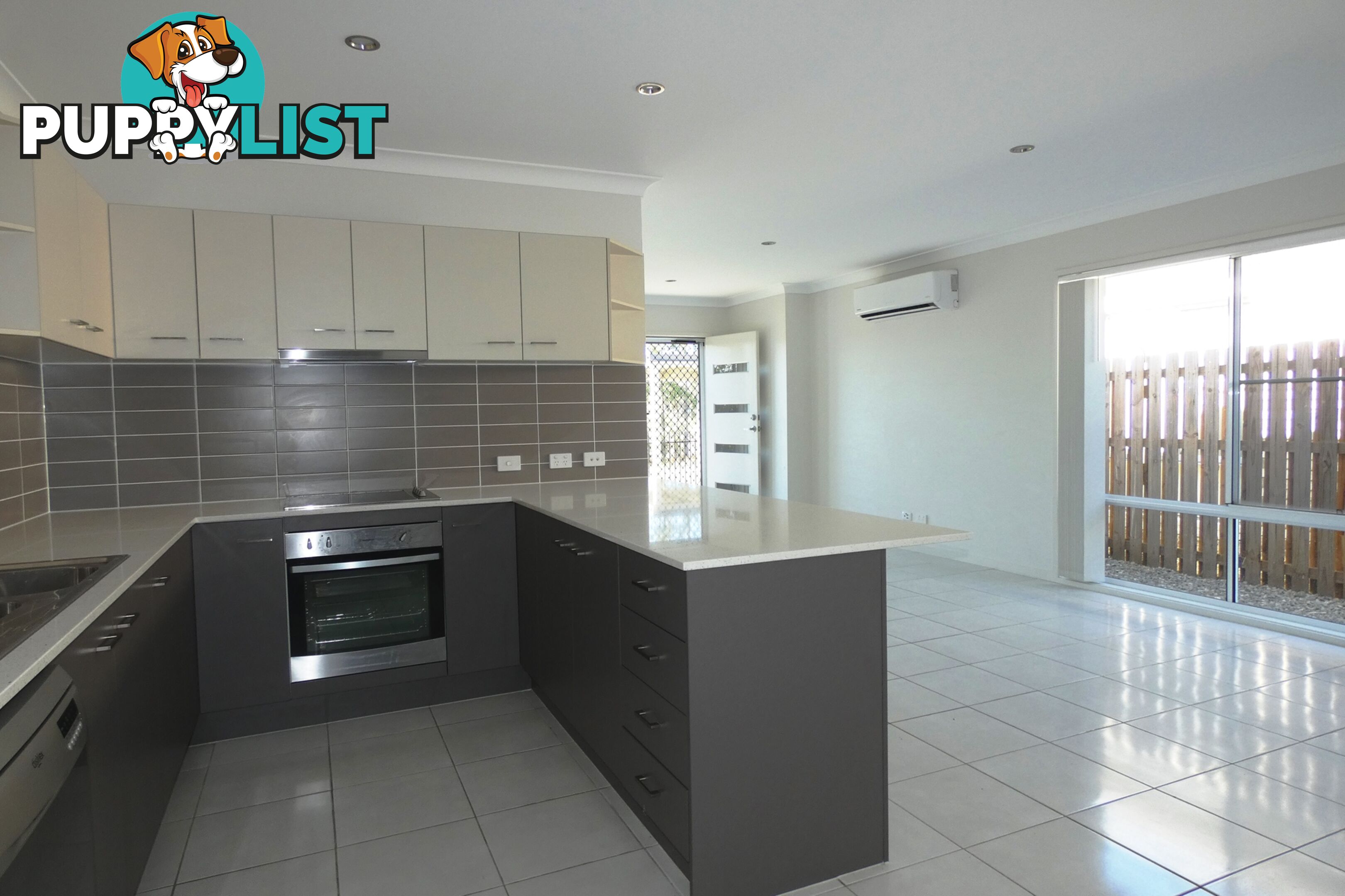 19 Hampton Lane PIMPAMA QLD 4209