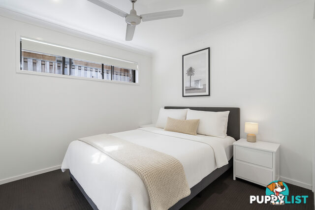 1/14 & 2/14 Aspect Street PIMPAMA QLD 4209