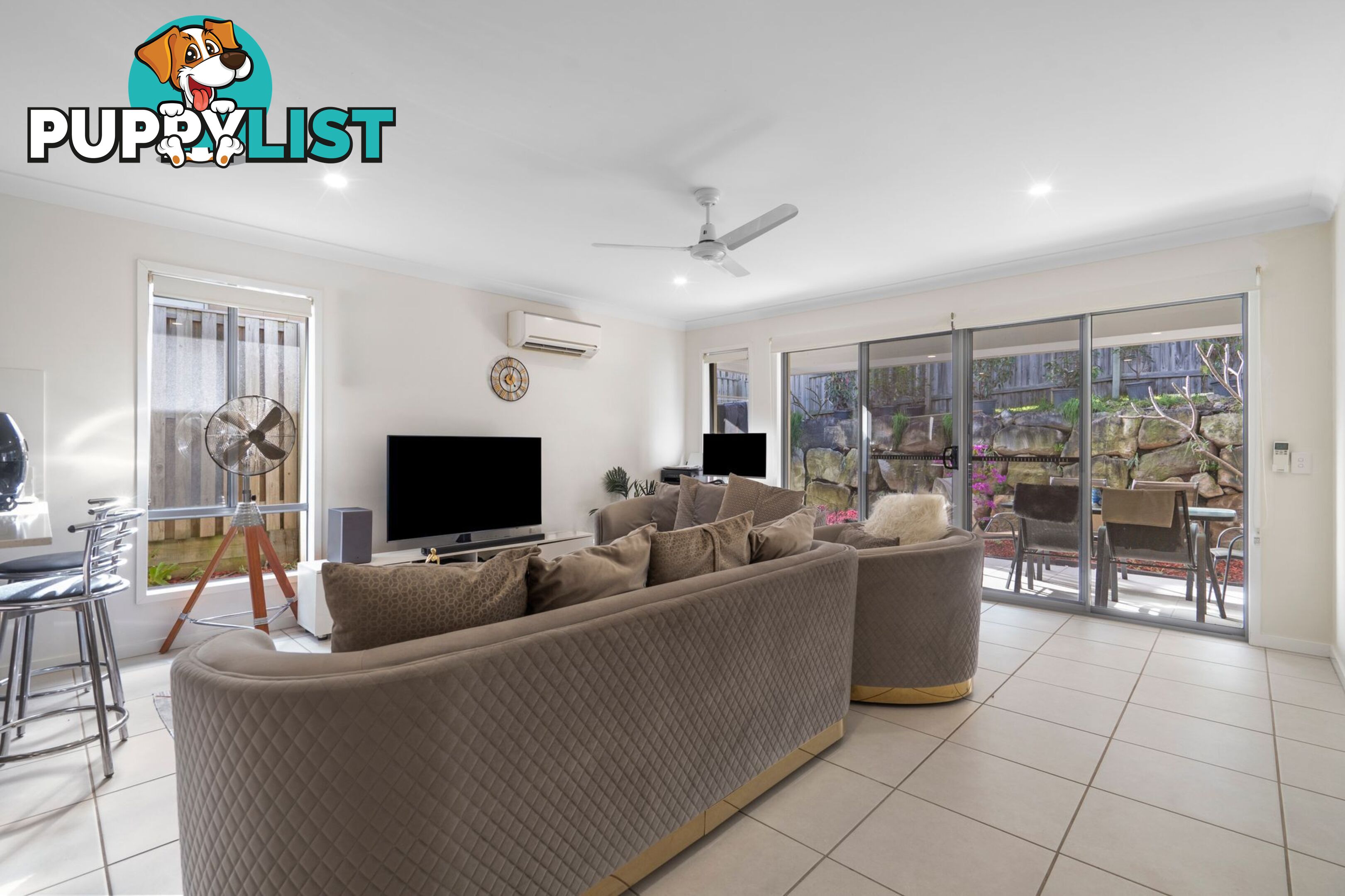 1/14 & 2/14 Aspect Street PIMPAMA QLD 4209