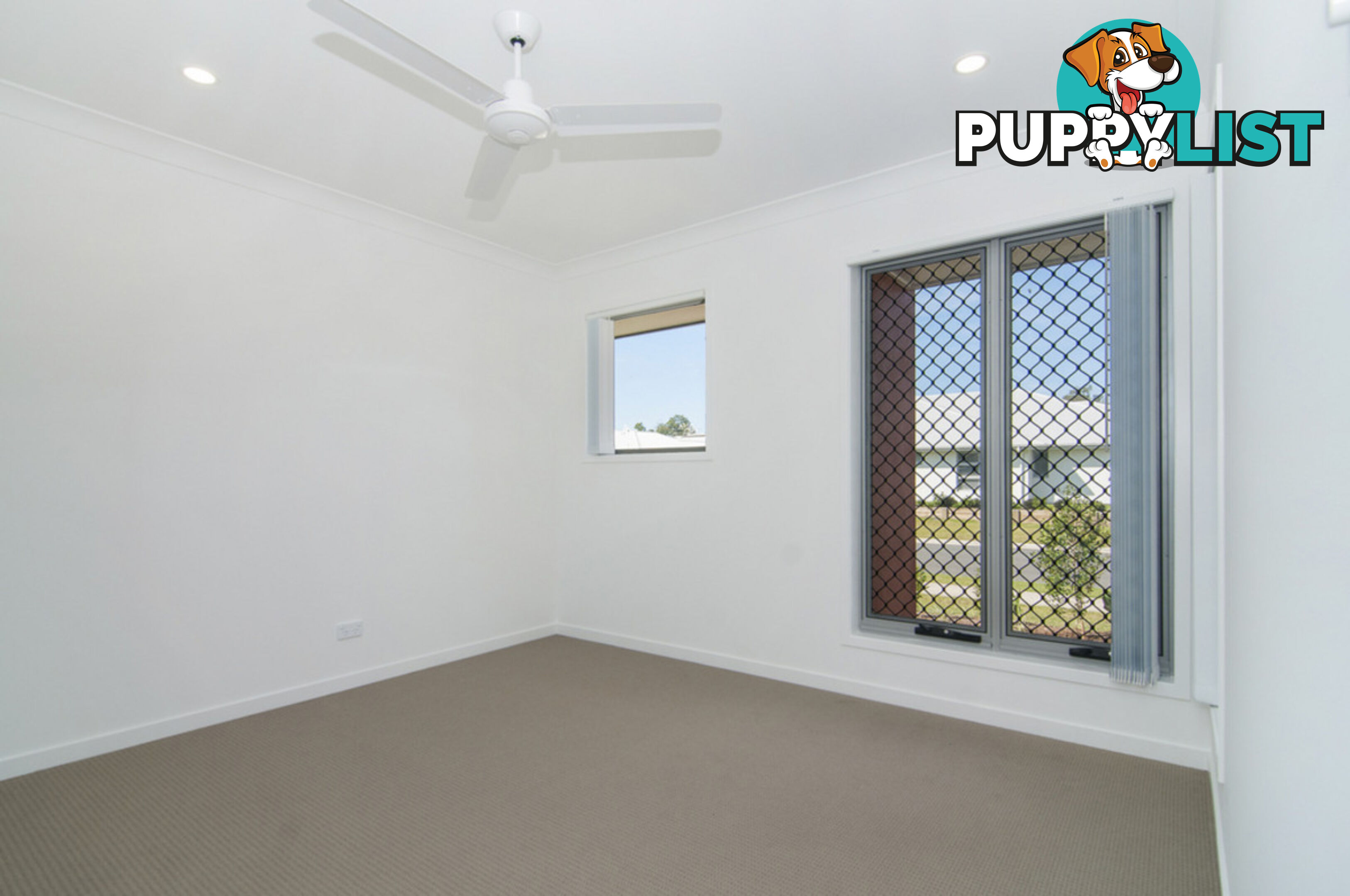 62 Azure Way PIMPAMA QLD 4209